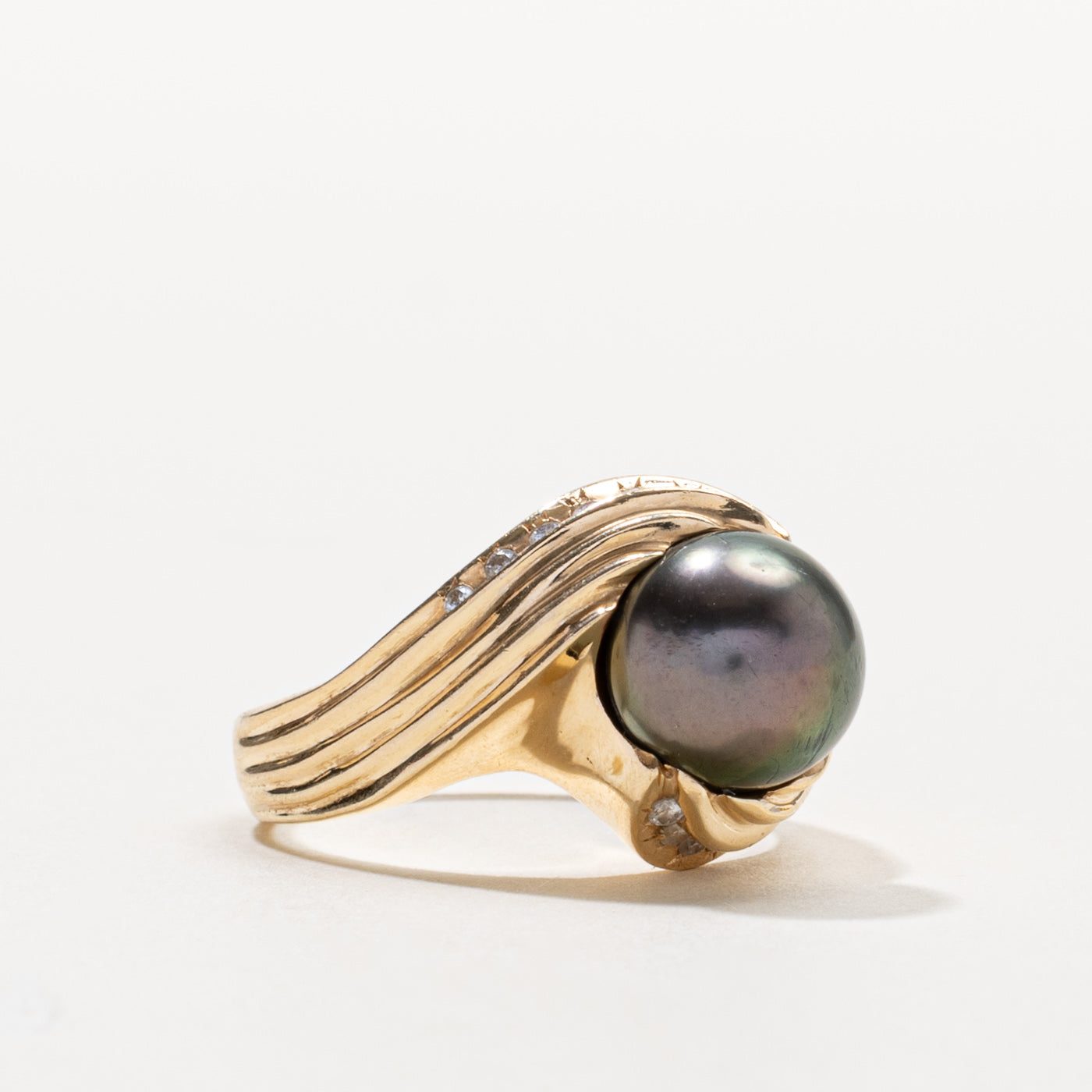 14k Pearl Grooved Bypass Ring | SZ 7.25