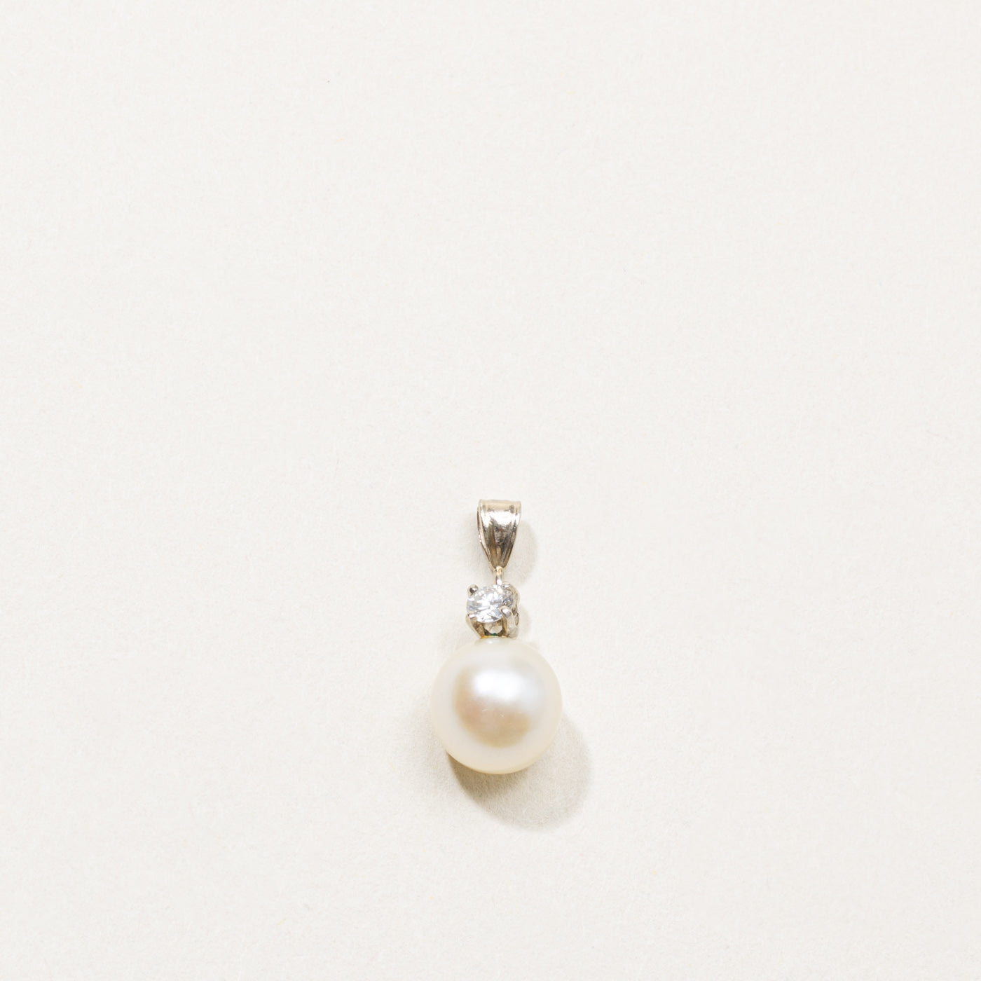 14k Pearl & Diamond Pendant