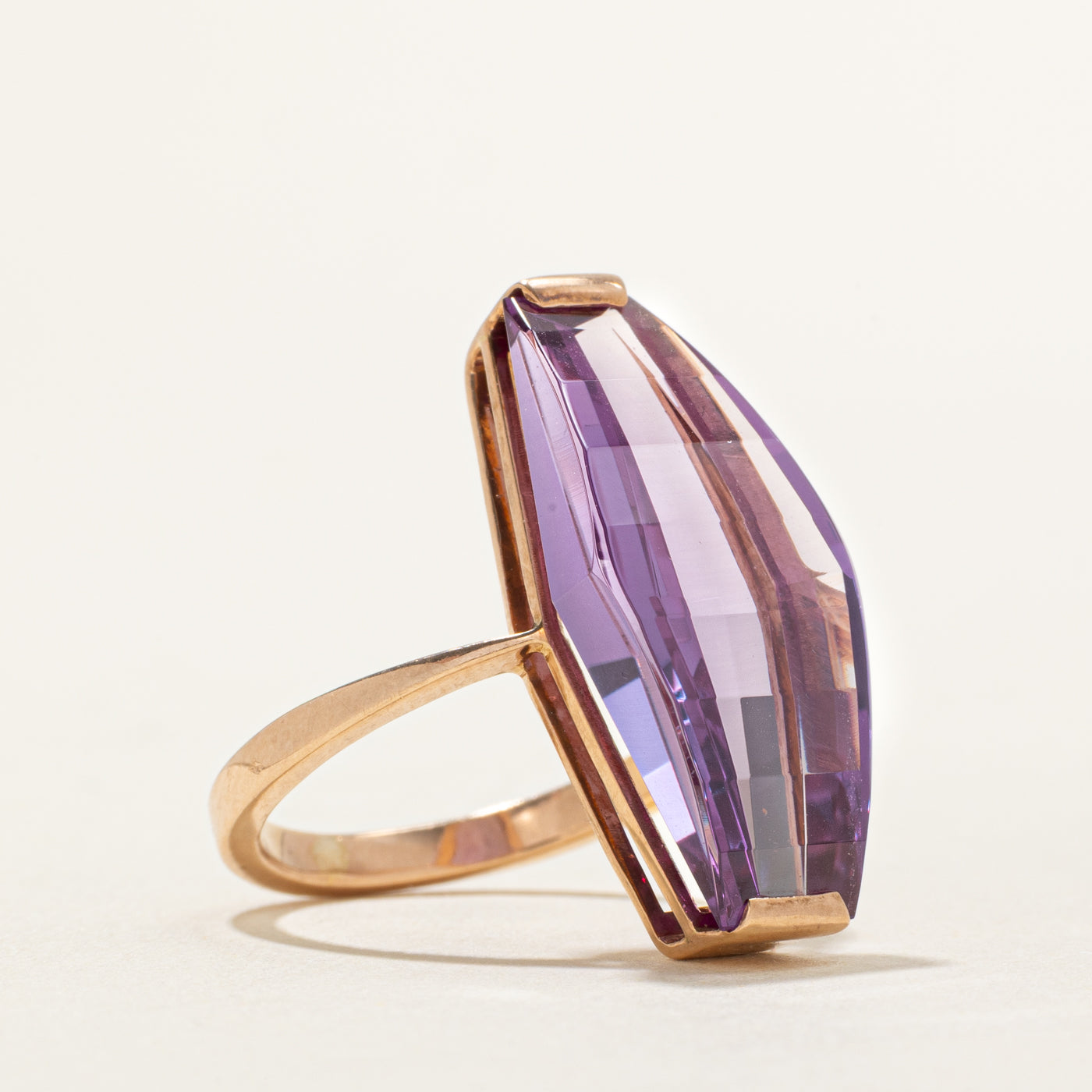 Synthetic Sapphire Cocktail Ring | 15.00ct | SZ 7.25 |