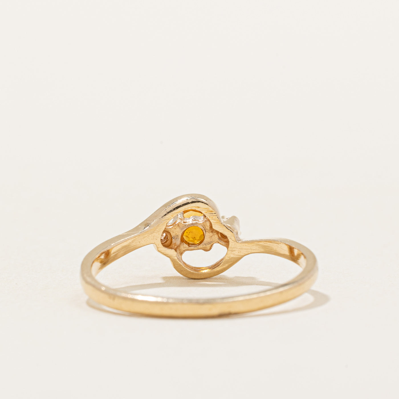 Citrine & Diamond Ring | 0.15ct, 0.02ctw | SZ 5.75 |