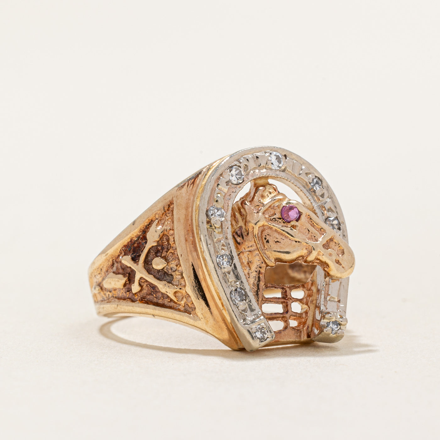 Diamond & Ruby Horse Portrait Ring | 0.05ctw, 0.01ct | SZ 6.25 |