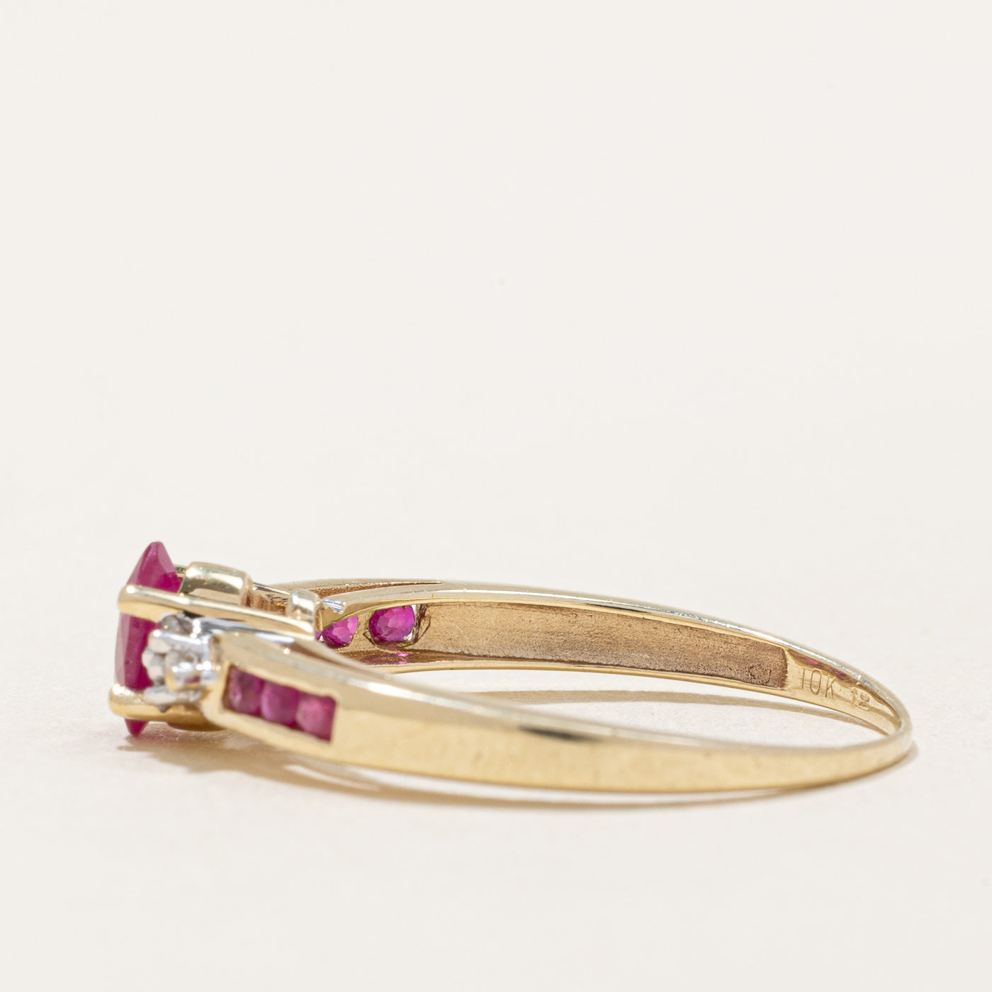 Ruby & Diamond Ring | 0.47ctw, 0.06ctw | SZ 7.5 |