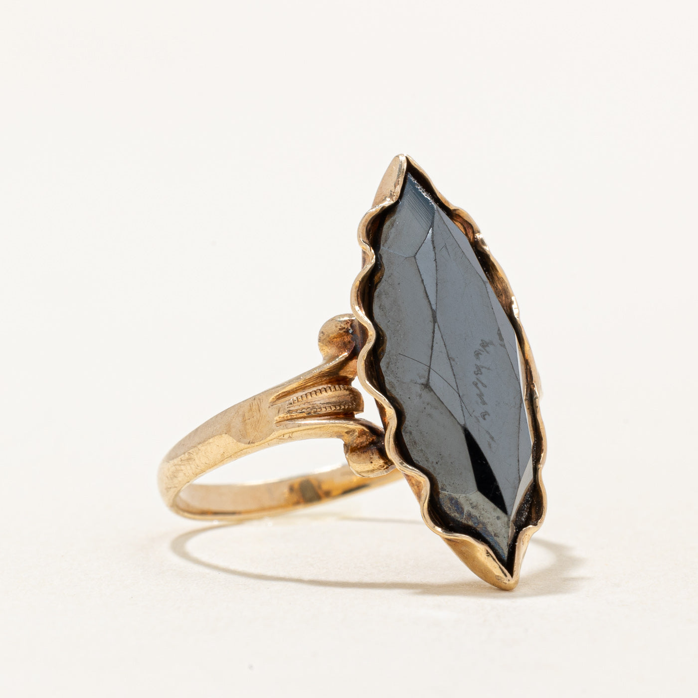 Bague cocktail en hématite | 7,30 ct | Taille 6,75 | 
