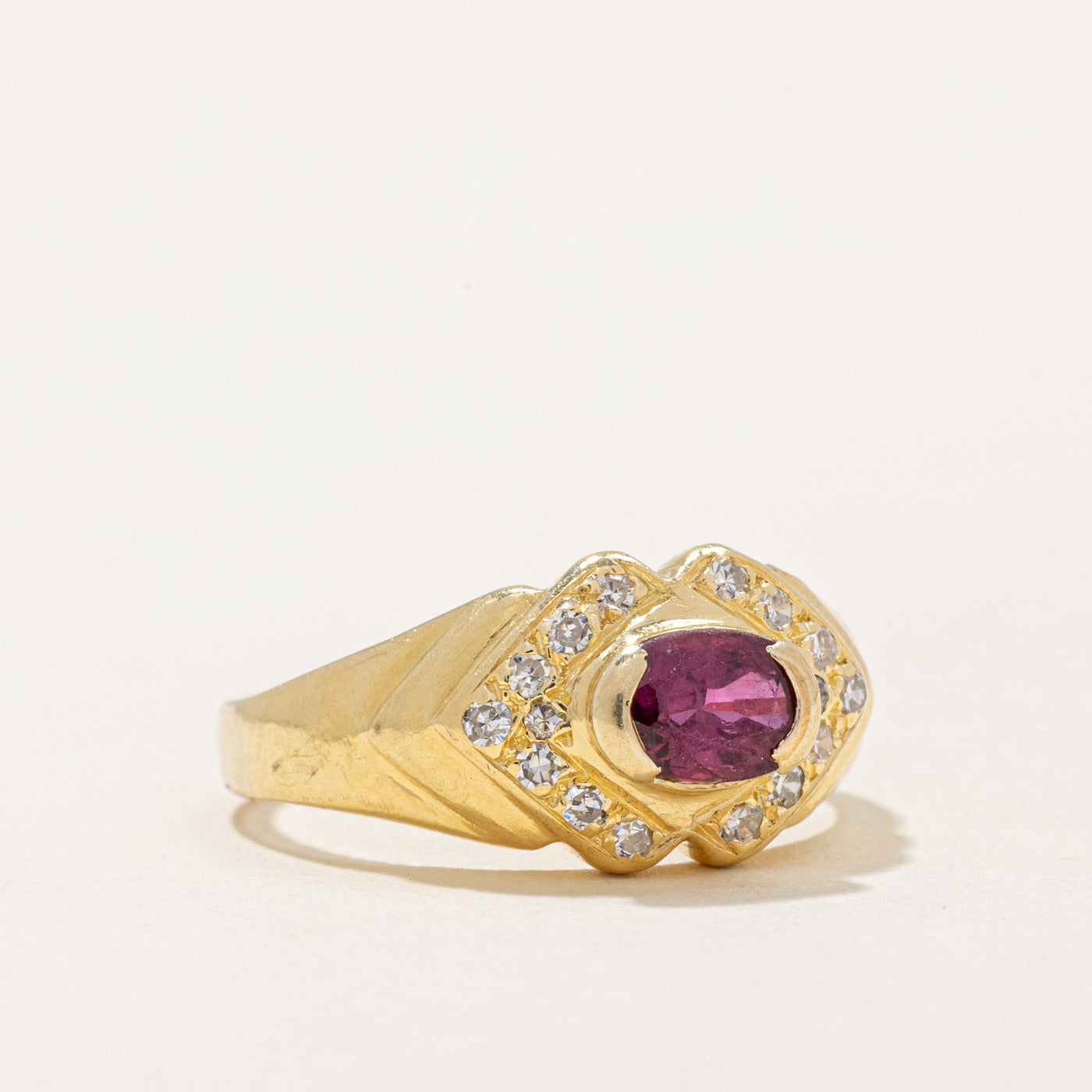 Ruby & Diamond Ring | 0.65ct, 0.16ctw | SZ 6 |