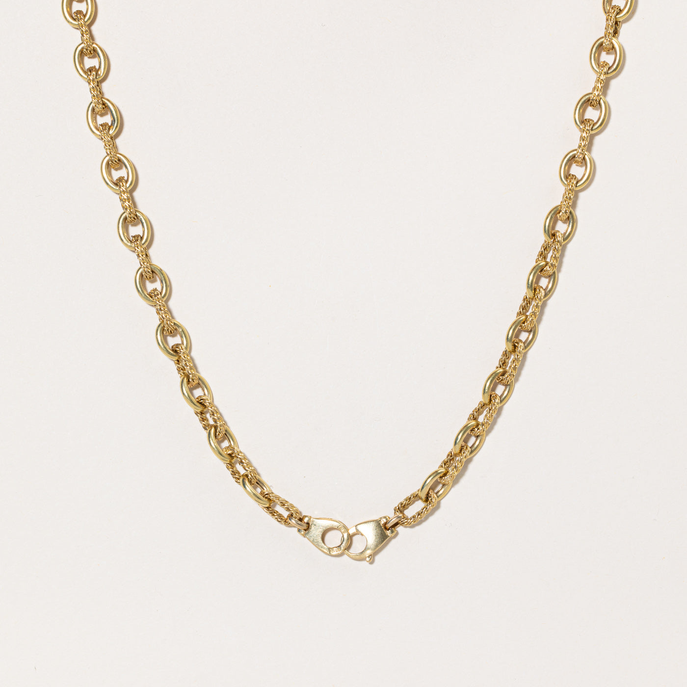 18k Yellow Gold Textured Rolo Chain | 16" |