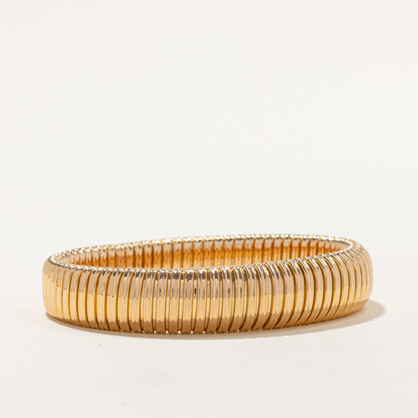 Vintage 18k Gold Wide Gas Pipe Bracelet | 7.75" |
