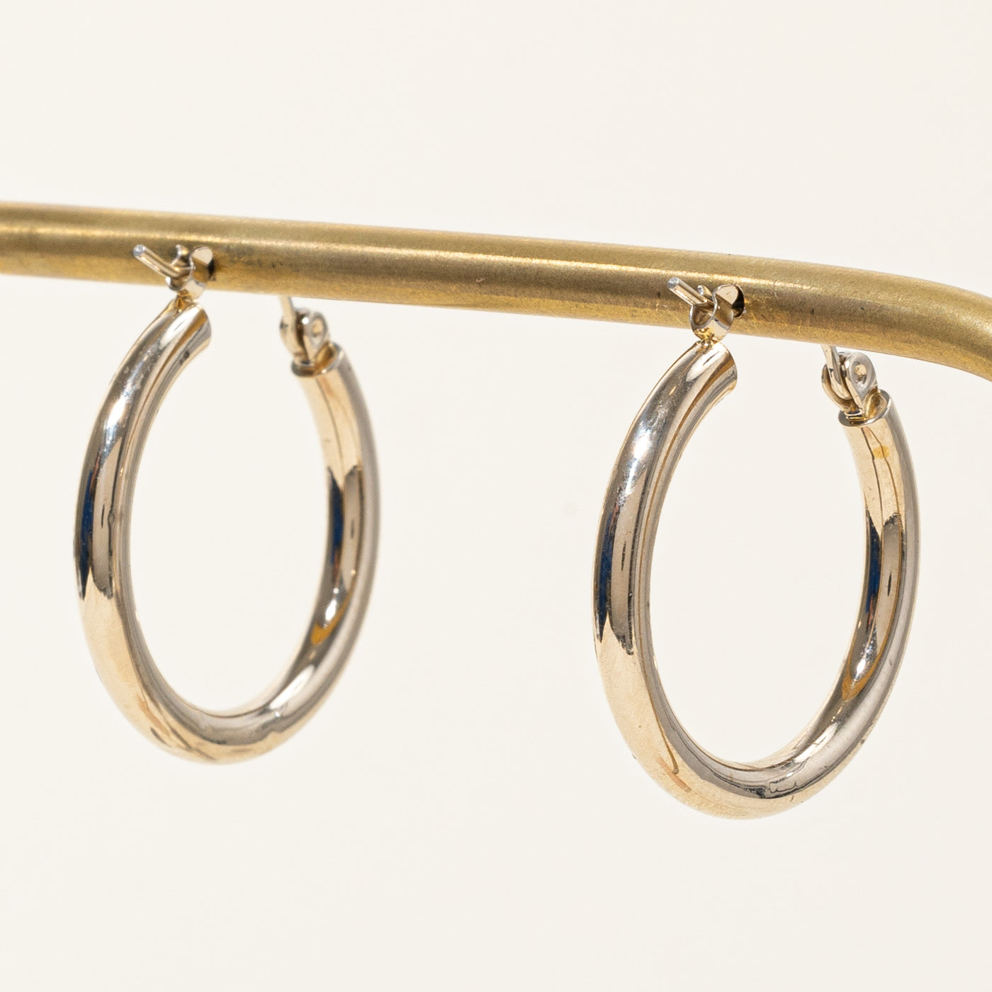 14k Yellow Gold Hoop Earrings
