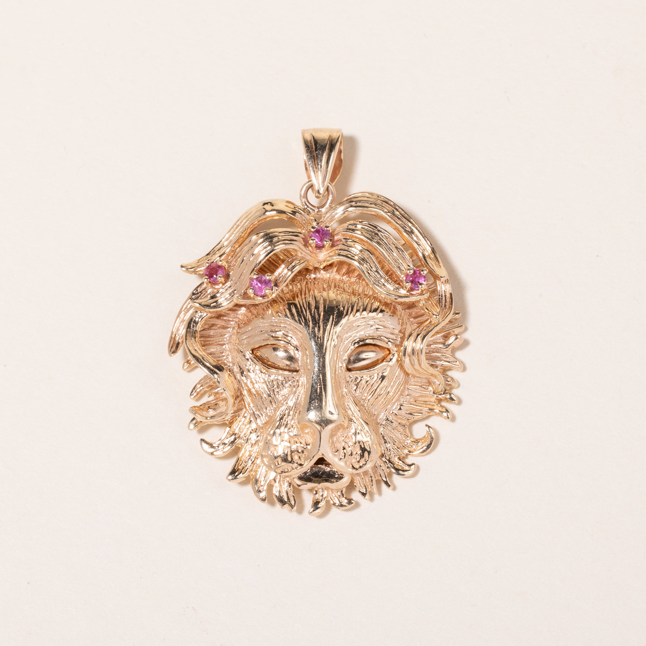 14K Yellow Gold Pink Topaz Lion Head Pendant | 0.14ctw |