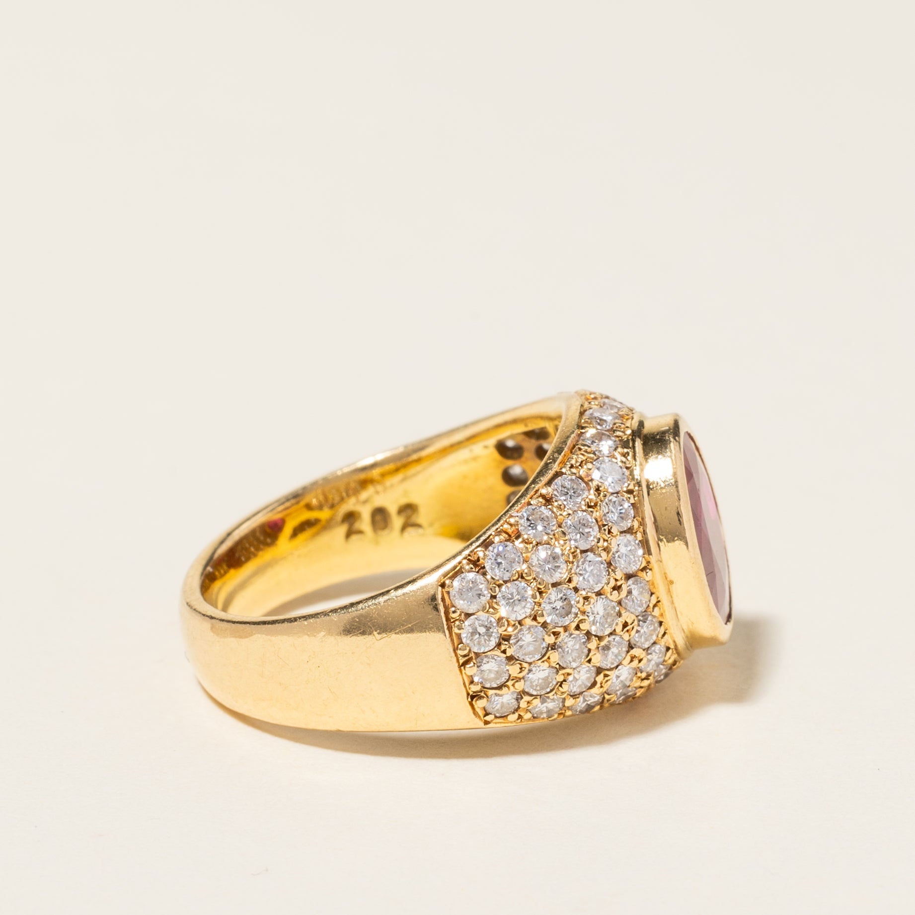 18K Yellow Gold Ruby & Diamond Cocktail Ring | 3.96ct, 0.93ctw | SZ 5.5 |
