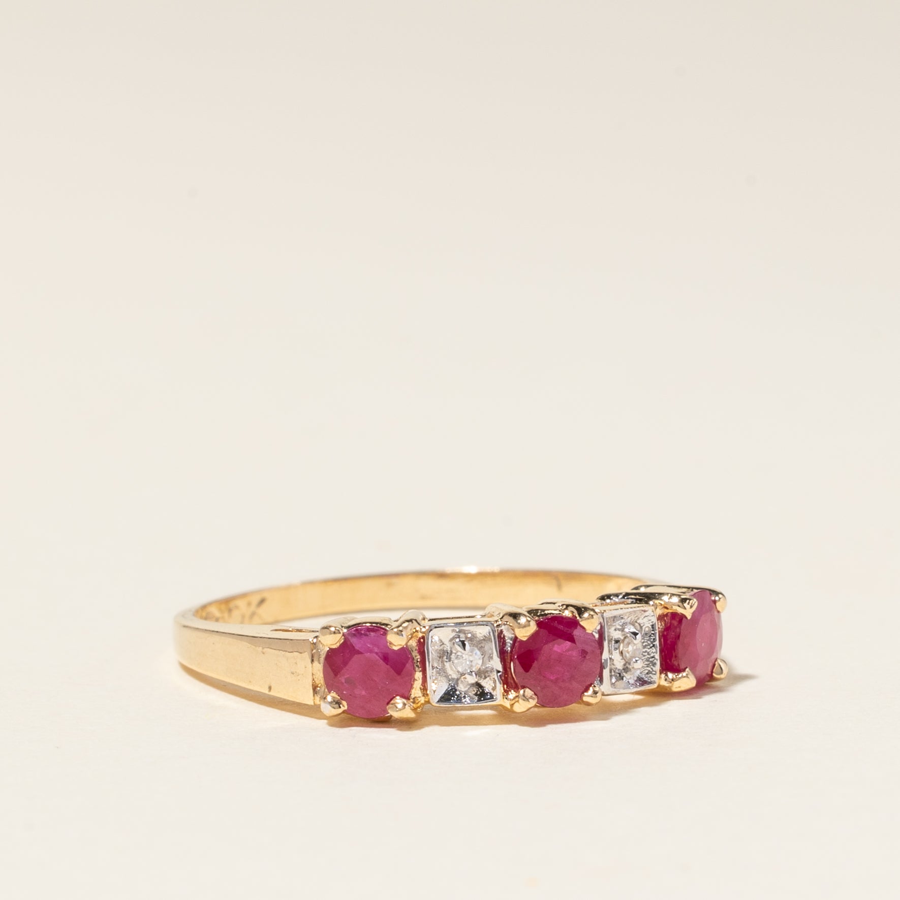 10K Yellow Gold Ruby & Diamond Ring | 0.63ctw, 0.01ctw | SZ 7.75 |