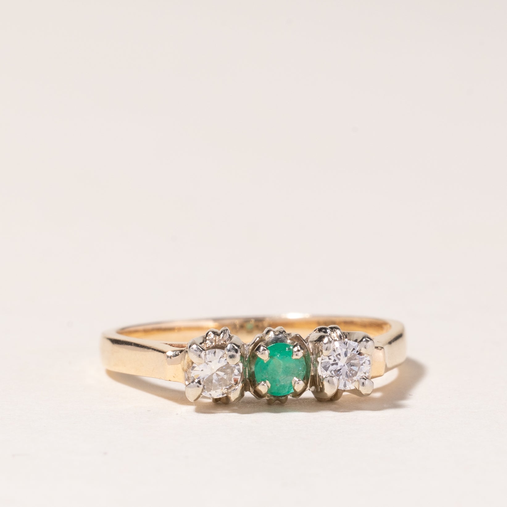 14K Yellow Gold Emerald & Diamond Ring | 0.10ct, 0.18ctw | SZ 5.75 |