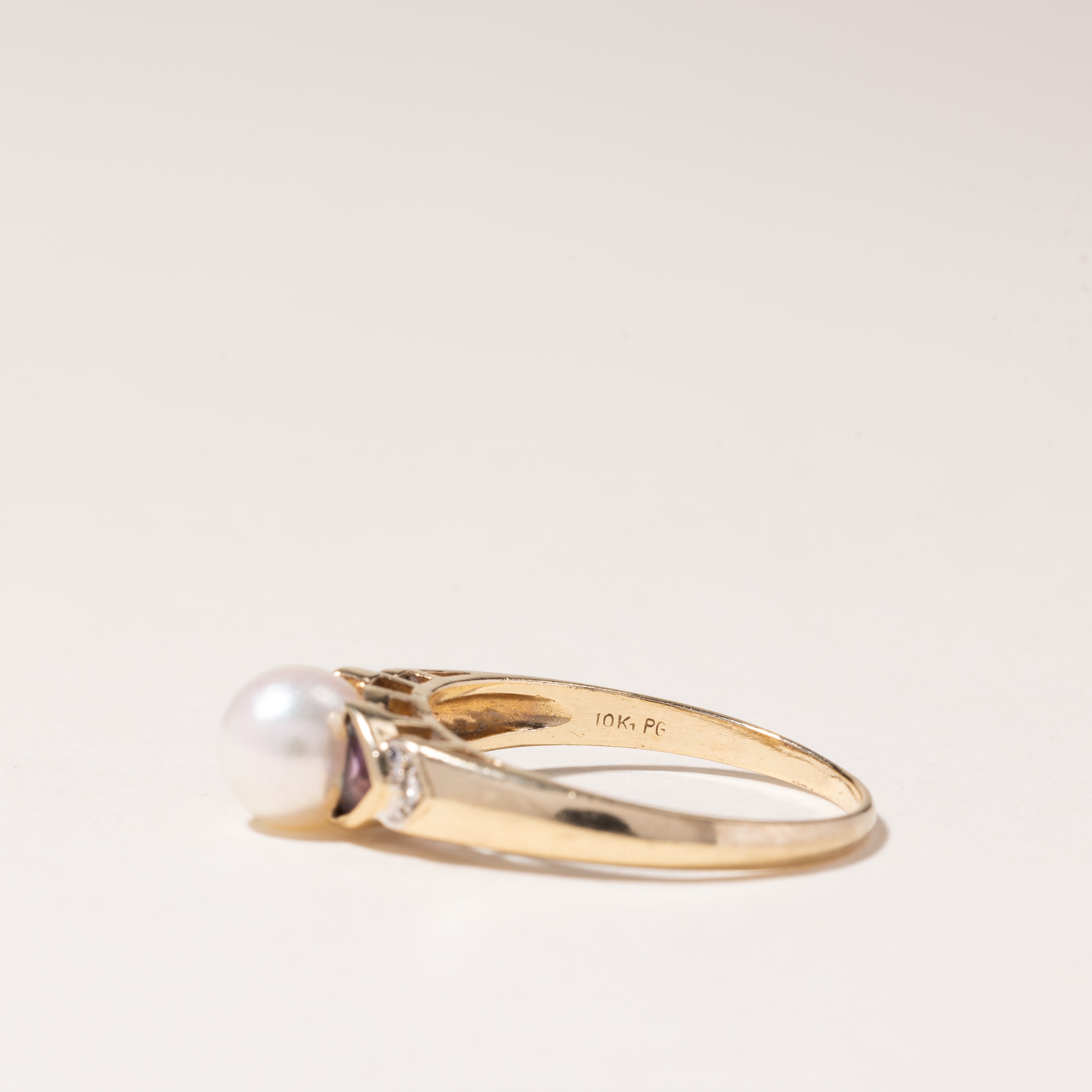 10K Yellow Gold Pearl & Amethyst Ring | 7mm, 0.44ctw, 0.01ctw | SZ 8.25 |