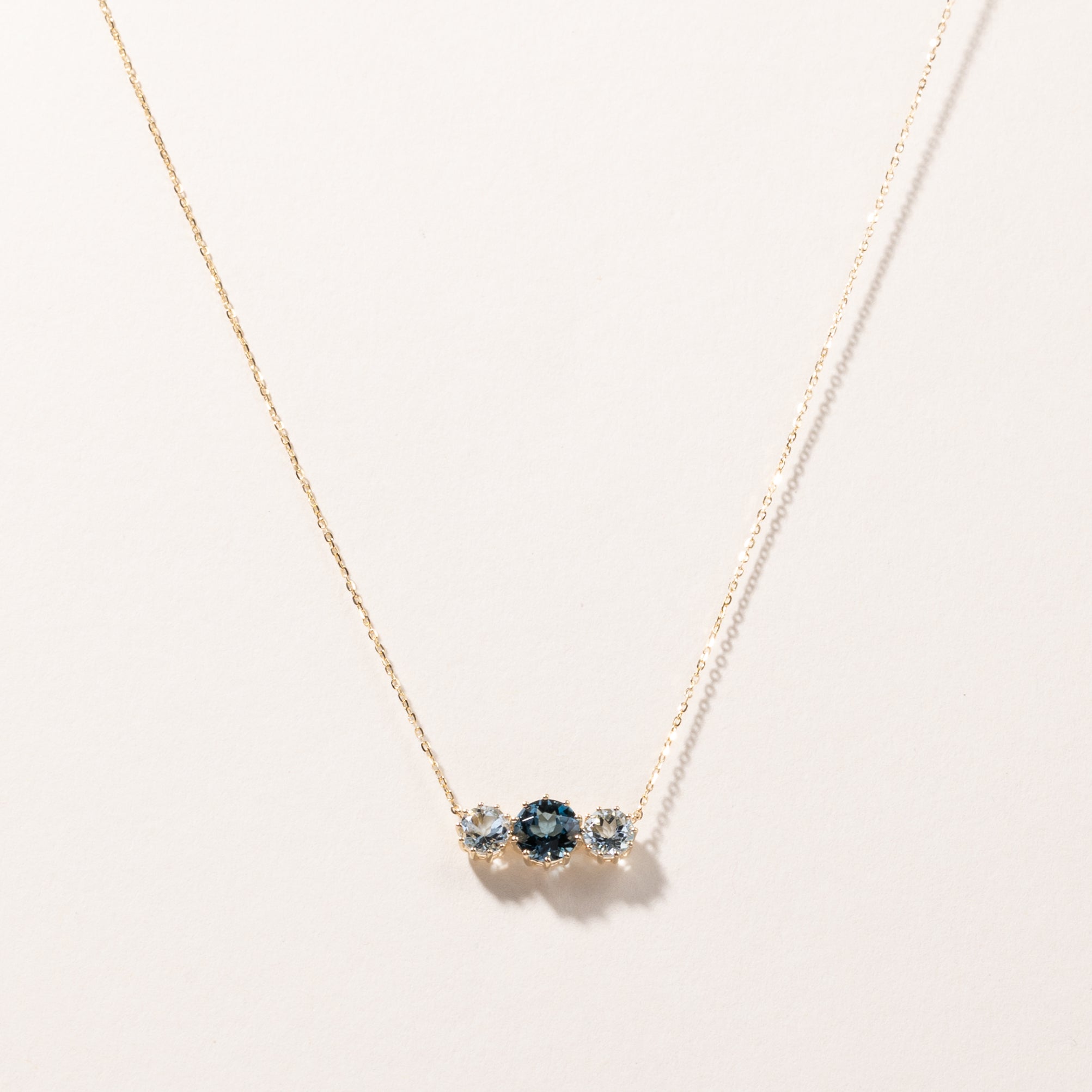 10K Yellow Gold Topaz & Aquamarine Necklace | 1.16ct, 0.92ctw | 16" |