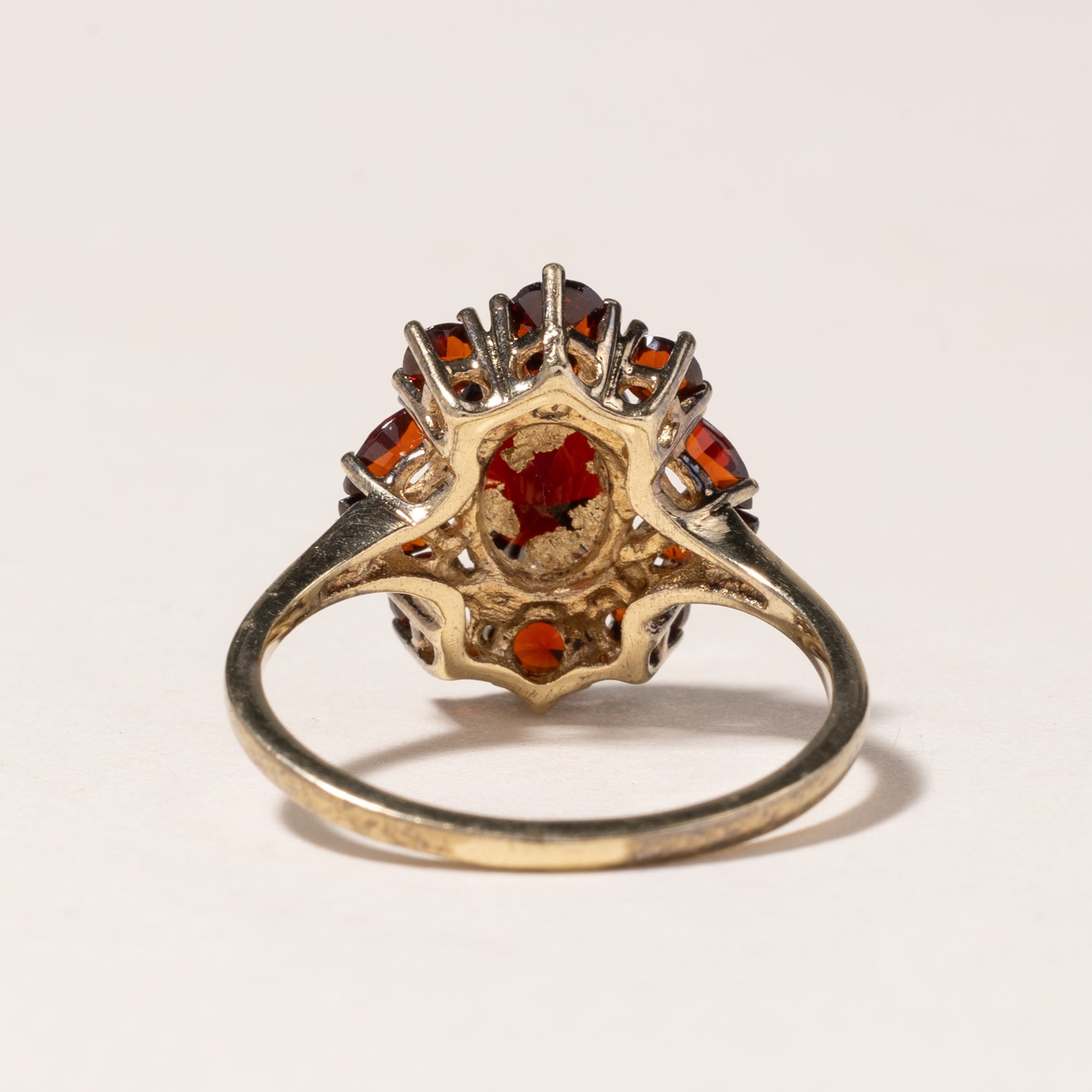 8K Yellow Gold Garnet Cluster Ring | 2.28ctw | SZ 6.25 |