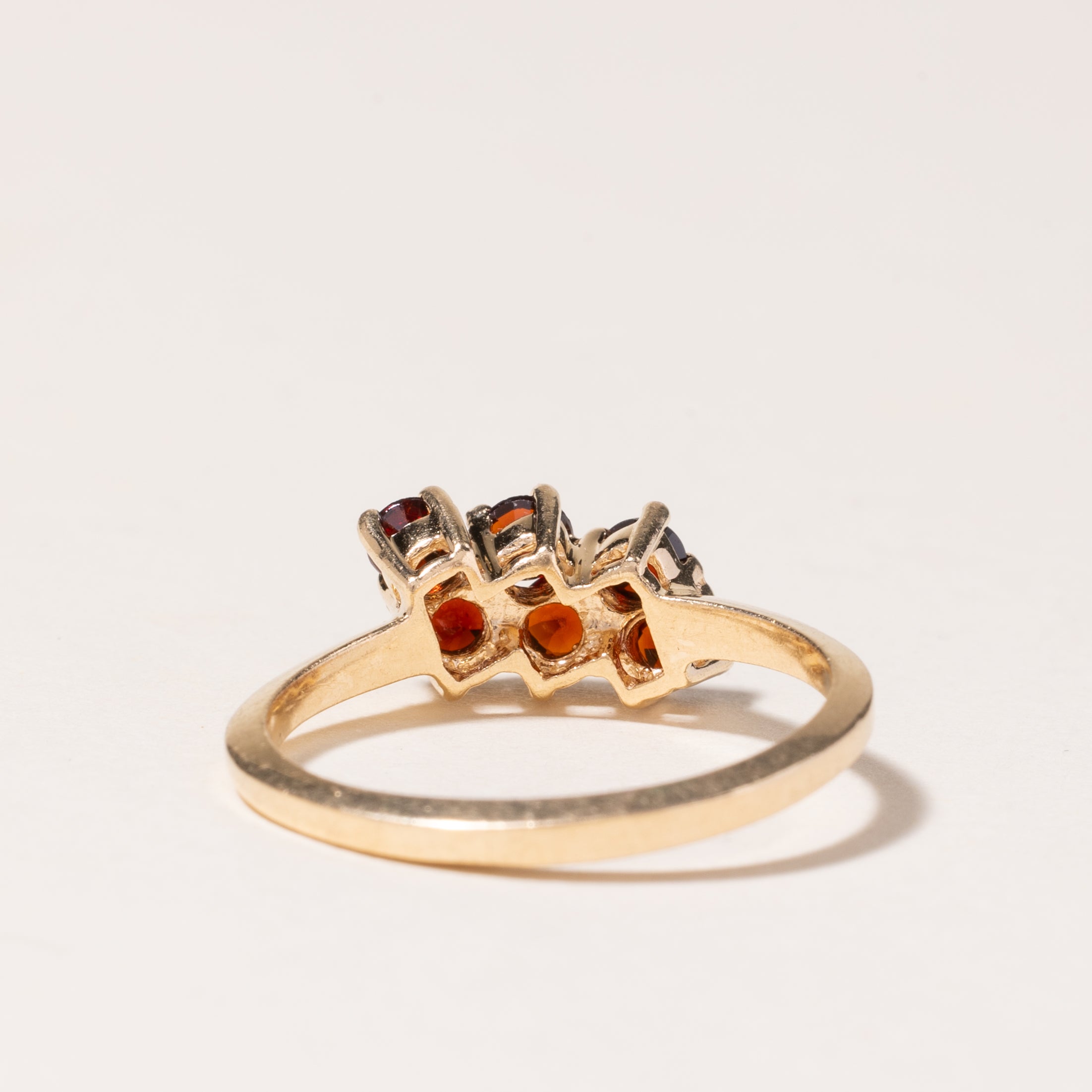 14K Yellow Gold Garnet Ring | 0.78ctw | SZ 8.75 |