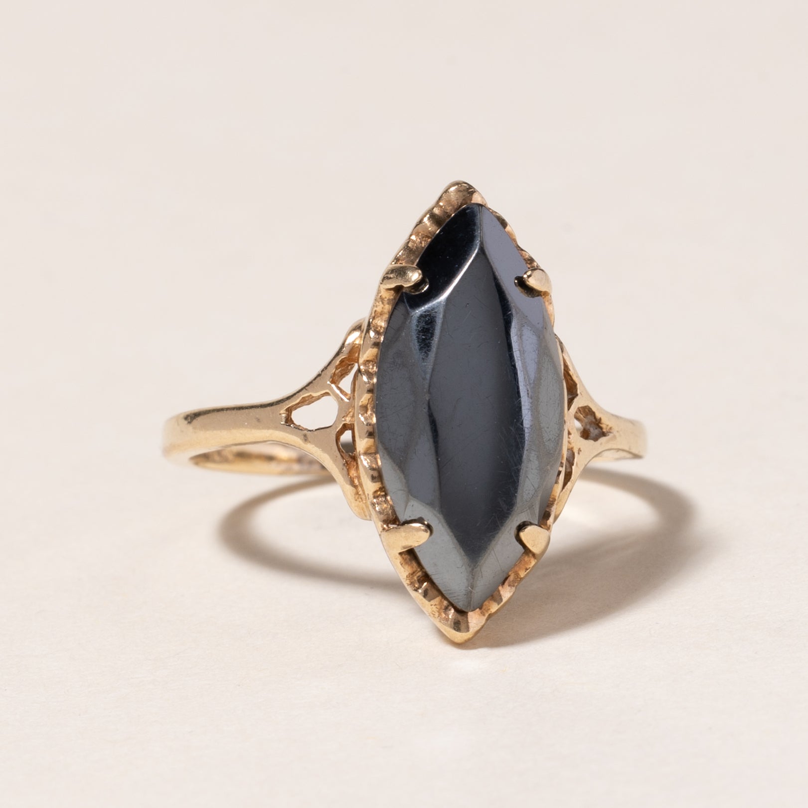 10K Yellow Gold Hematite Ring | 2.59ct | SZ 5.25 |