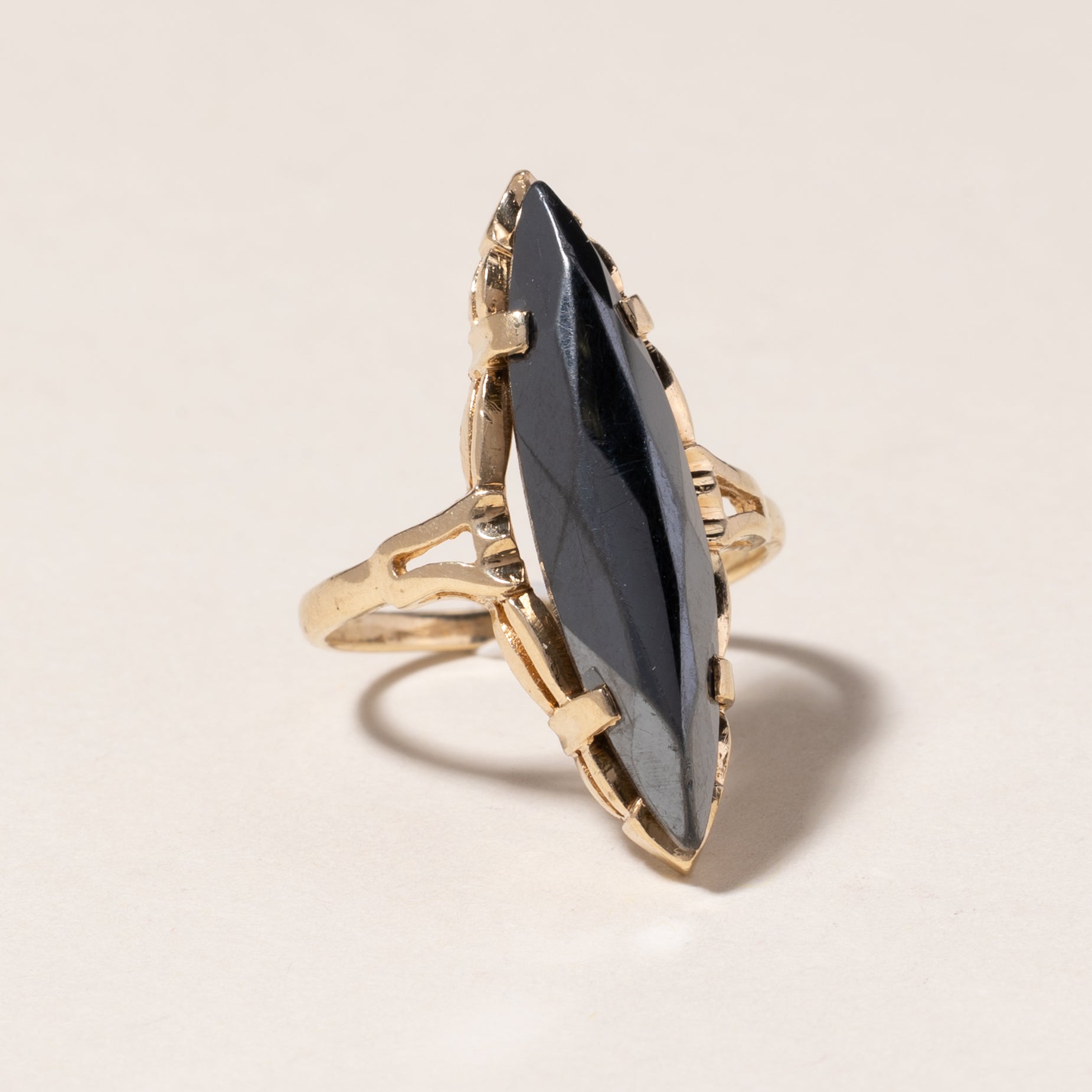 Bague en or jaune 10 carats et hématite | 5,05 ct | Taille 5,75 | 