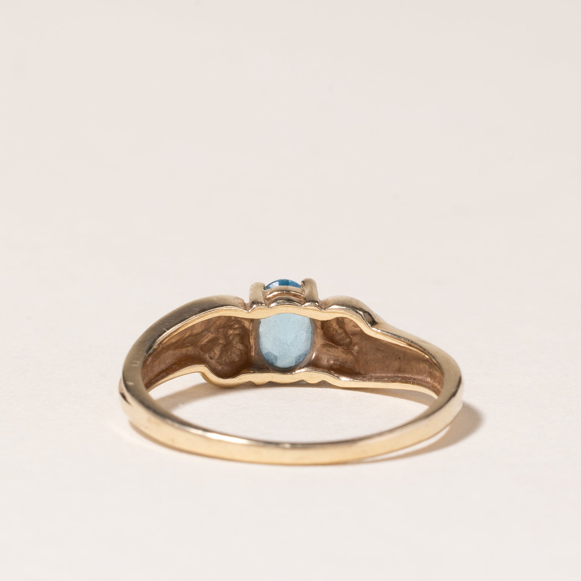 10K Yellow Gold Blue Topaz Ring | 0.43ct | SZ 7 |