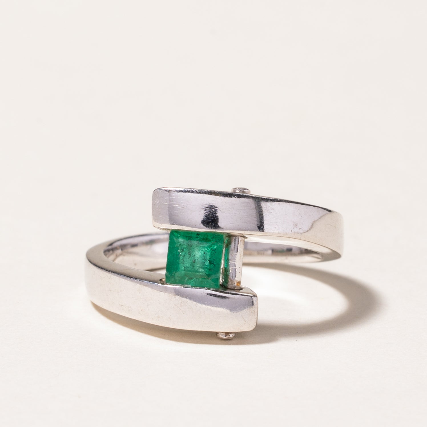 14k White Gold Emerald Bypass Ring | 0.24ct | SZ 3.5