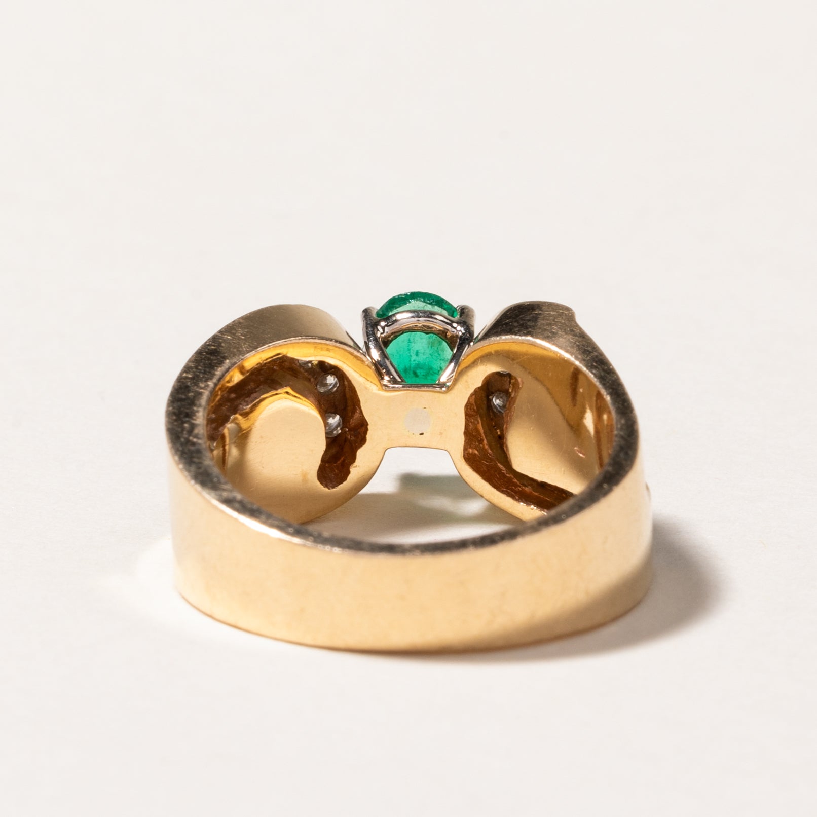 14k Oval Cut Emerald & Diamond Ring | 0.55ct, 0.24ctw | SZ 7