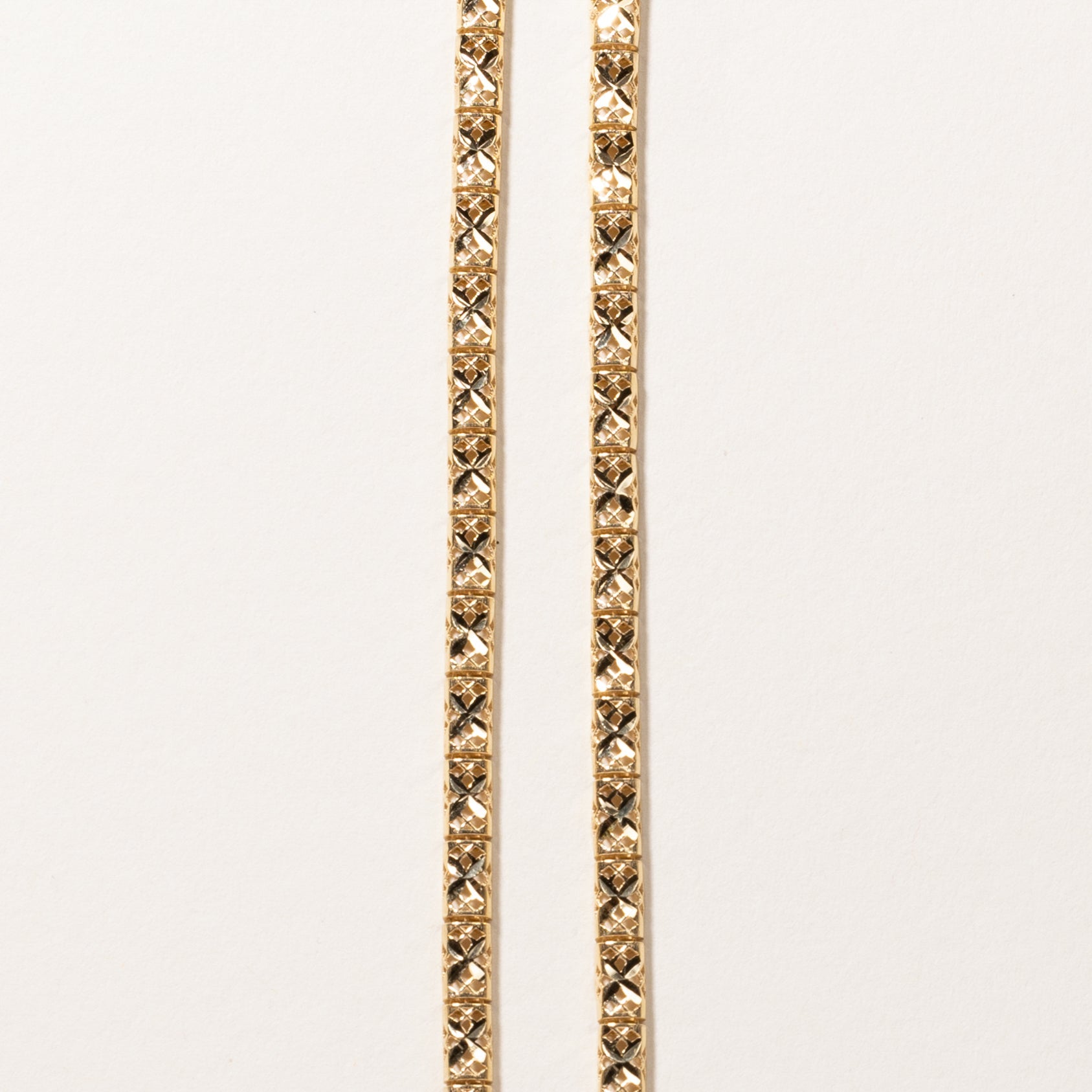 Collier tête de panthère en or jaune 18 carats et pierre verte | 45,7 cm 