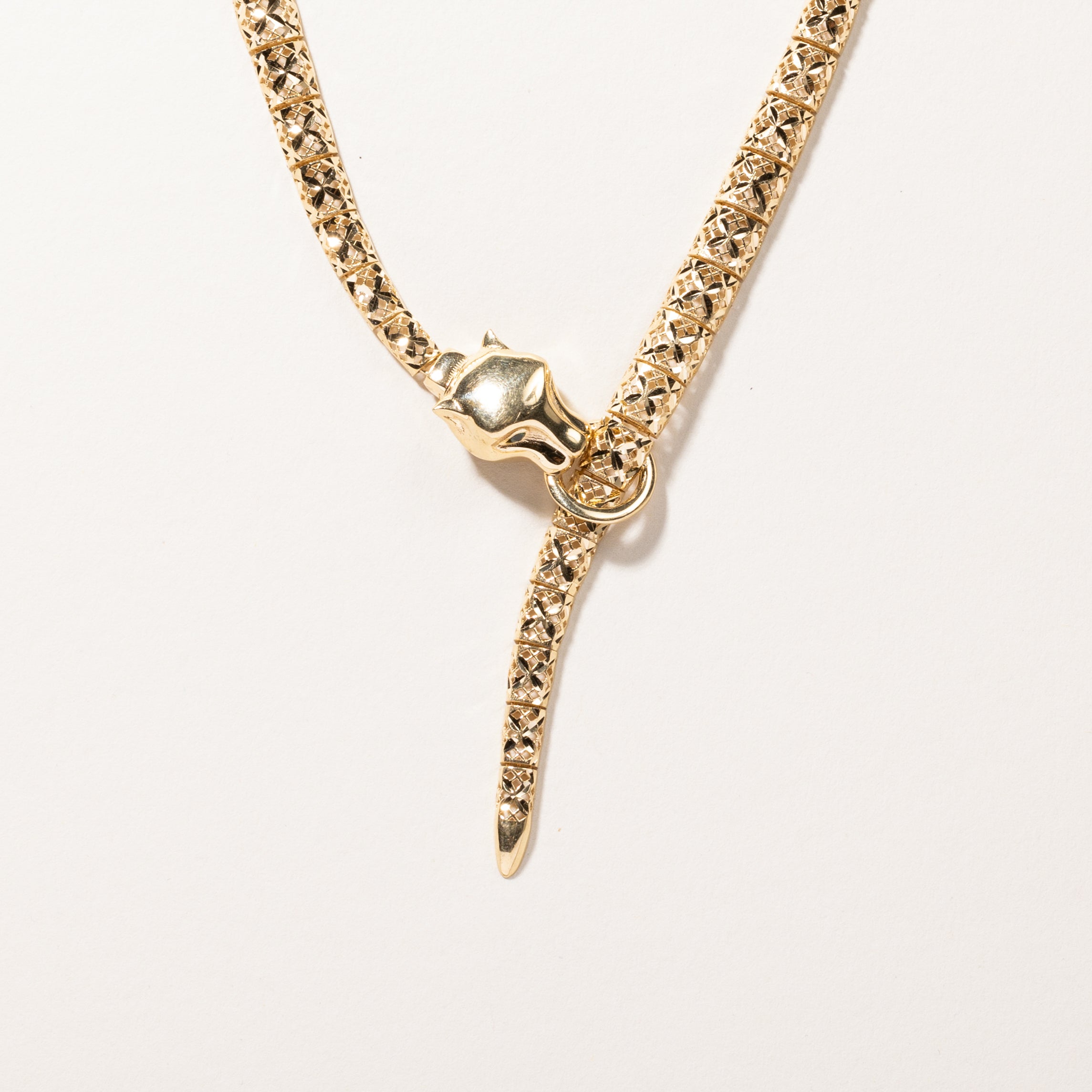 Collier tête de panthère en or jaune 18 carats et pierre verte | 45,7 cm 