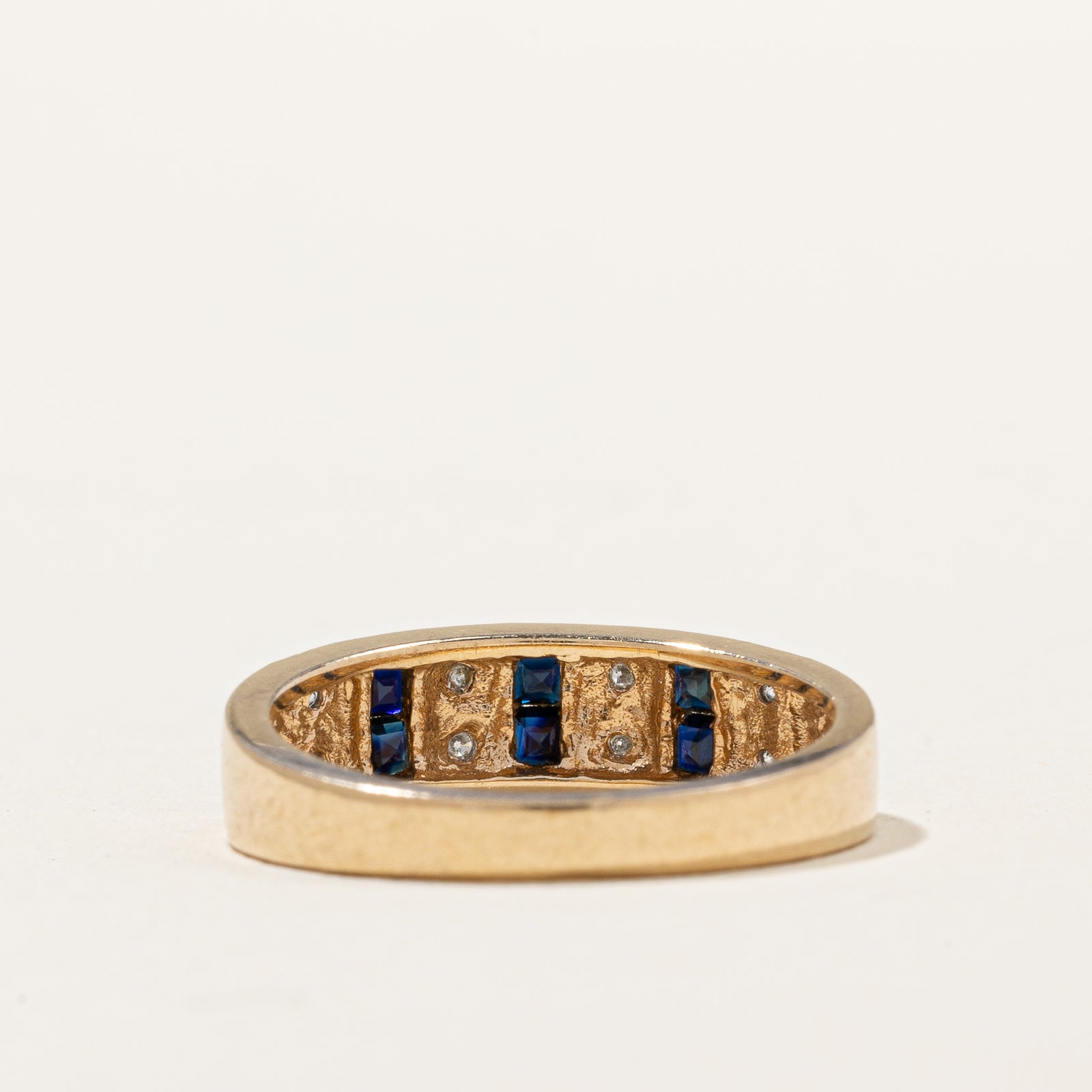 Bague saphir bleu et diamants | 0,30 ct, 0,06 ct | Taille 6 | 