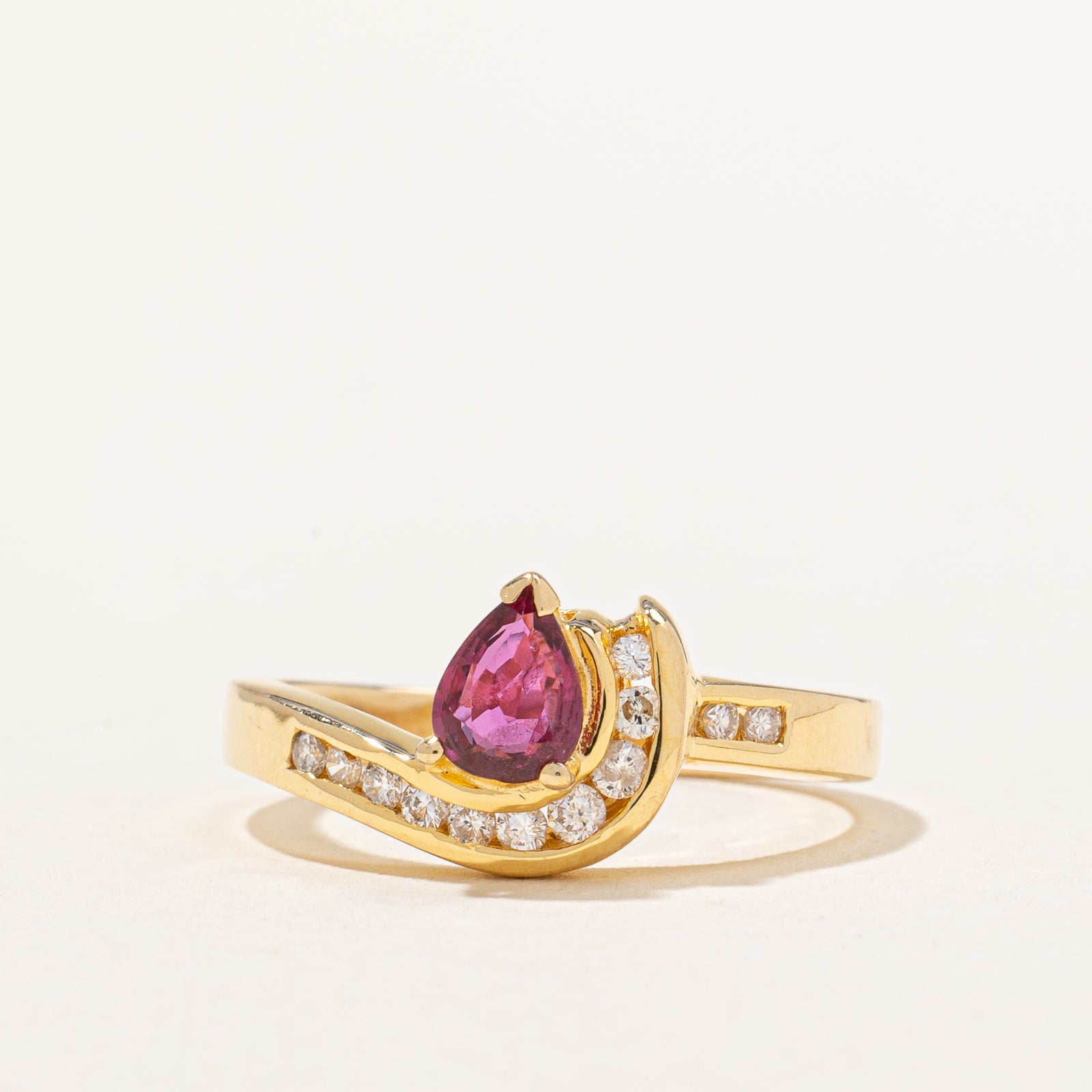 Ruby & Diamond Ring | 0.50ct, 0.20ctw | SZ 5.75 |