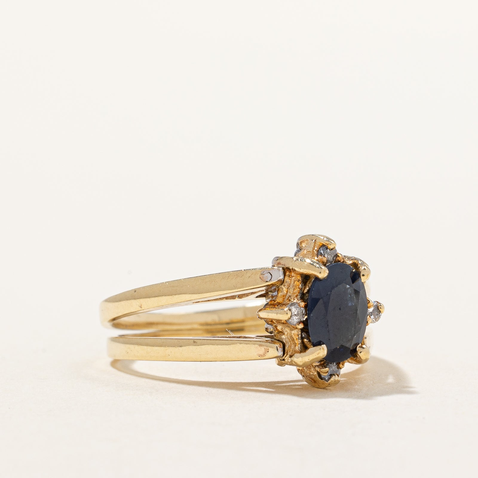 Blue Sapphire & Diamond Reversible Ring | 0.95ctw, 0.38ctw | SZ 7 |