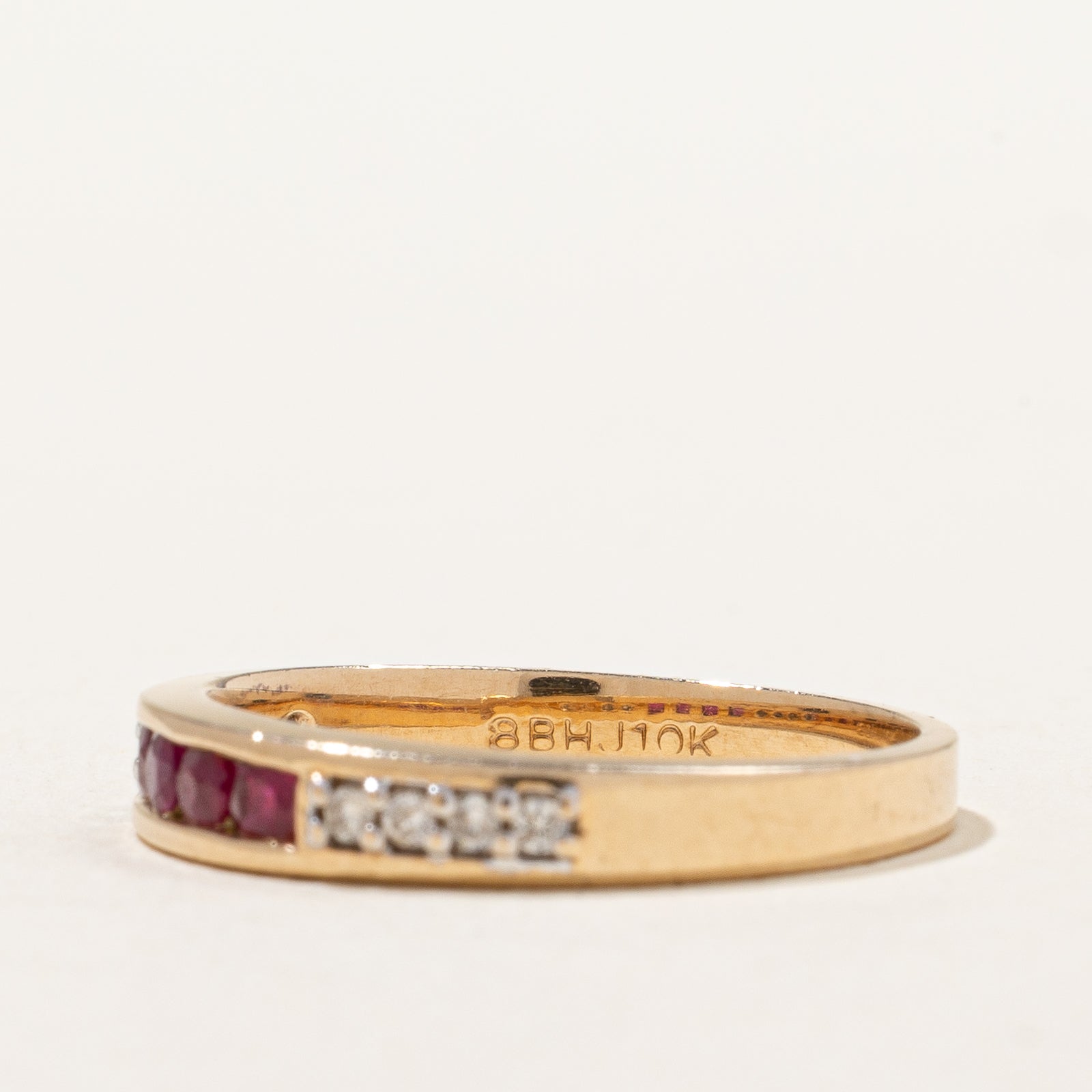 Bague rubis et diamants | 0,20 ct, 0,08 ct | Taille 6,5 | 