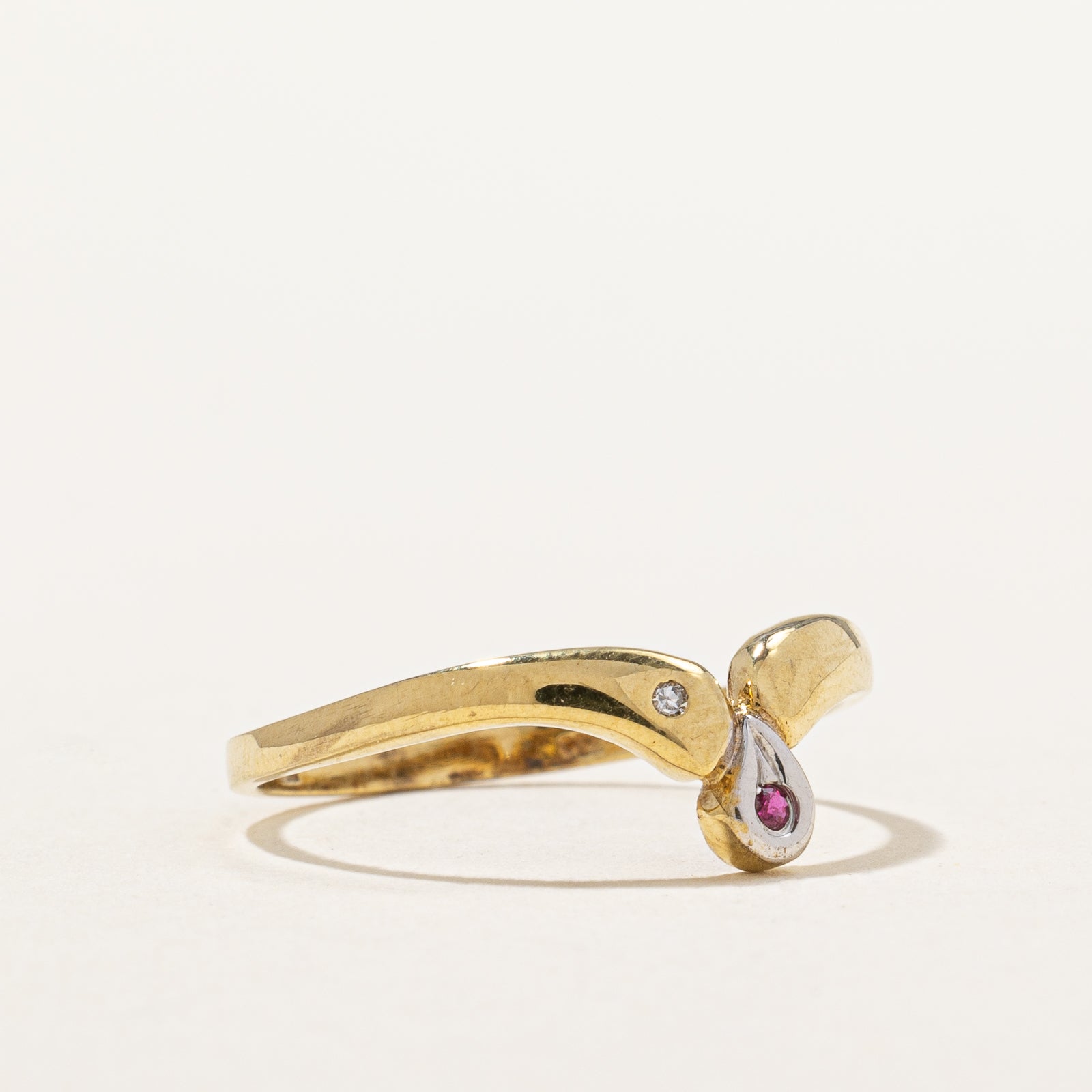 Ruby & Diamond Ring | 0.02ct, 0.005ct | SZ 7.25 |