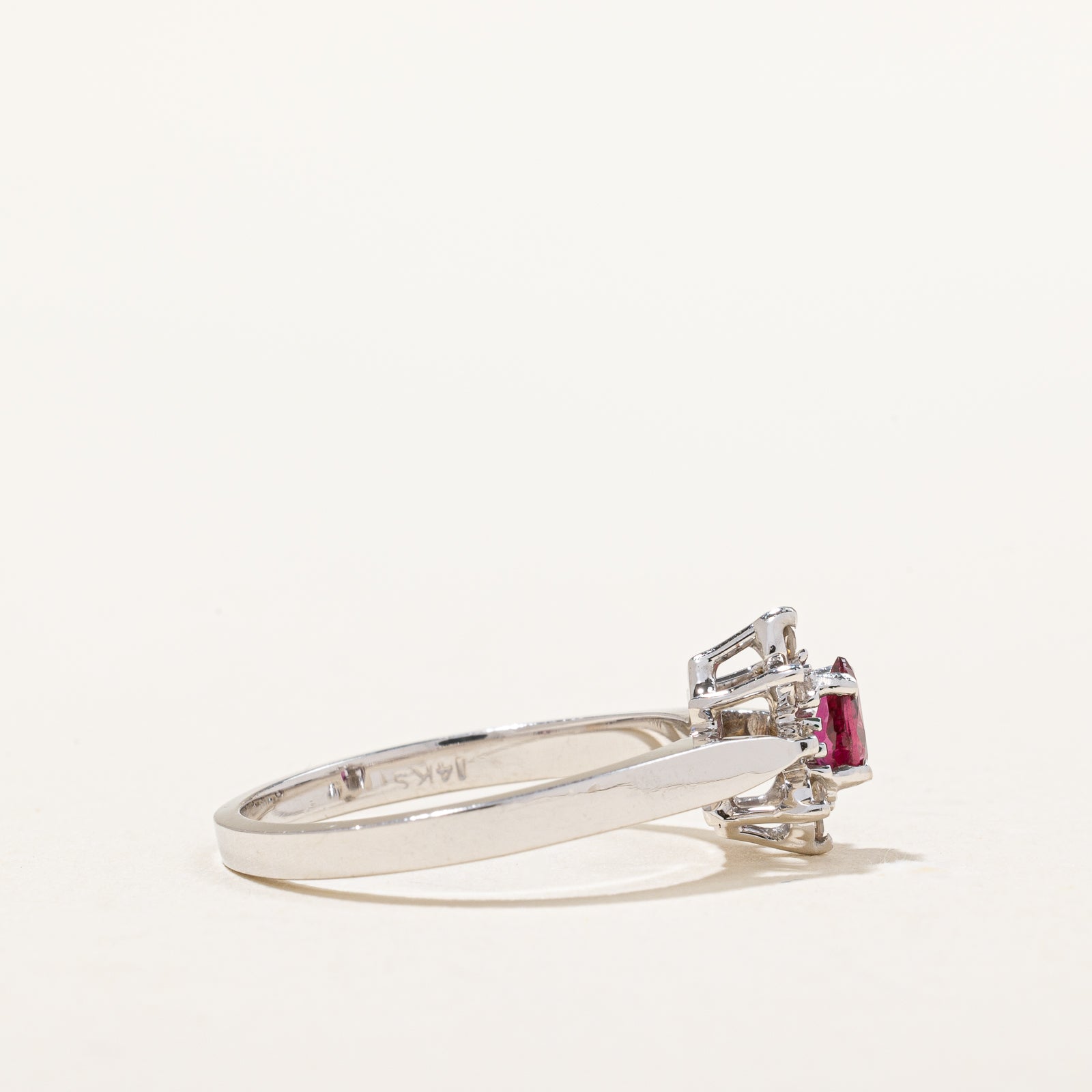 Ruby & Diamond Ring | 0.26ct, 0.08ctw | SZ 6.25 |