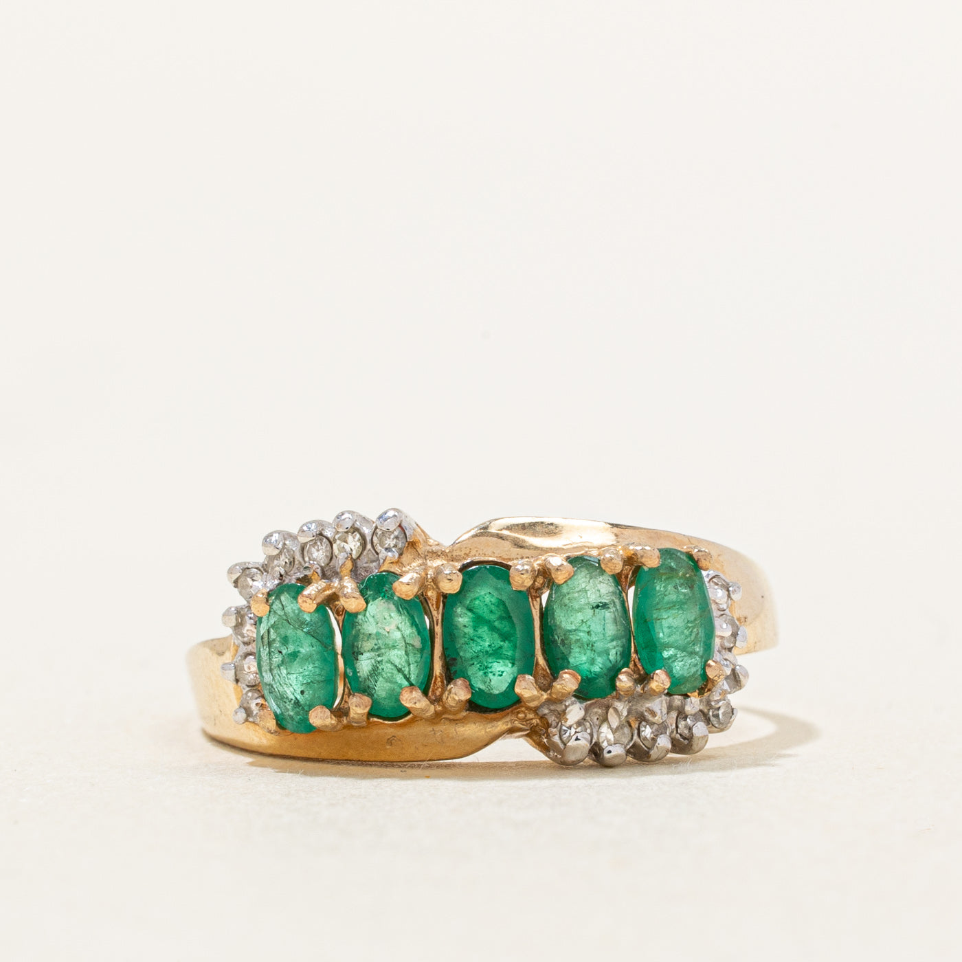 Emerald & Diamond Ring | 1.00ctw, 0.08ctw | SZ 7.75 |