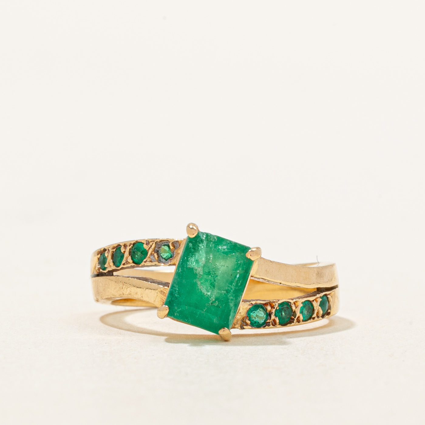 Emerald Ring | 1.25ctw | SZ 5.5 |