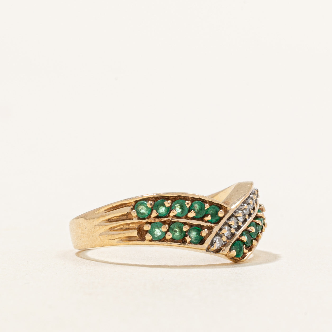 Chevron Emerald & Diamond Ring | 0.28ctw, 0.05ctw | SZ 5.5 |