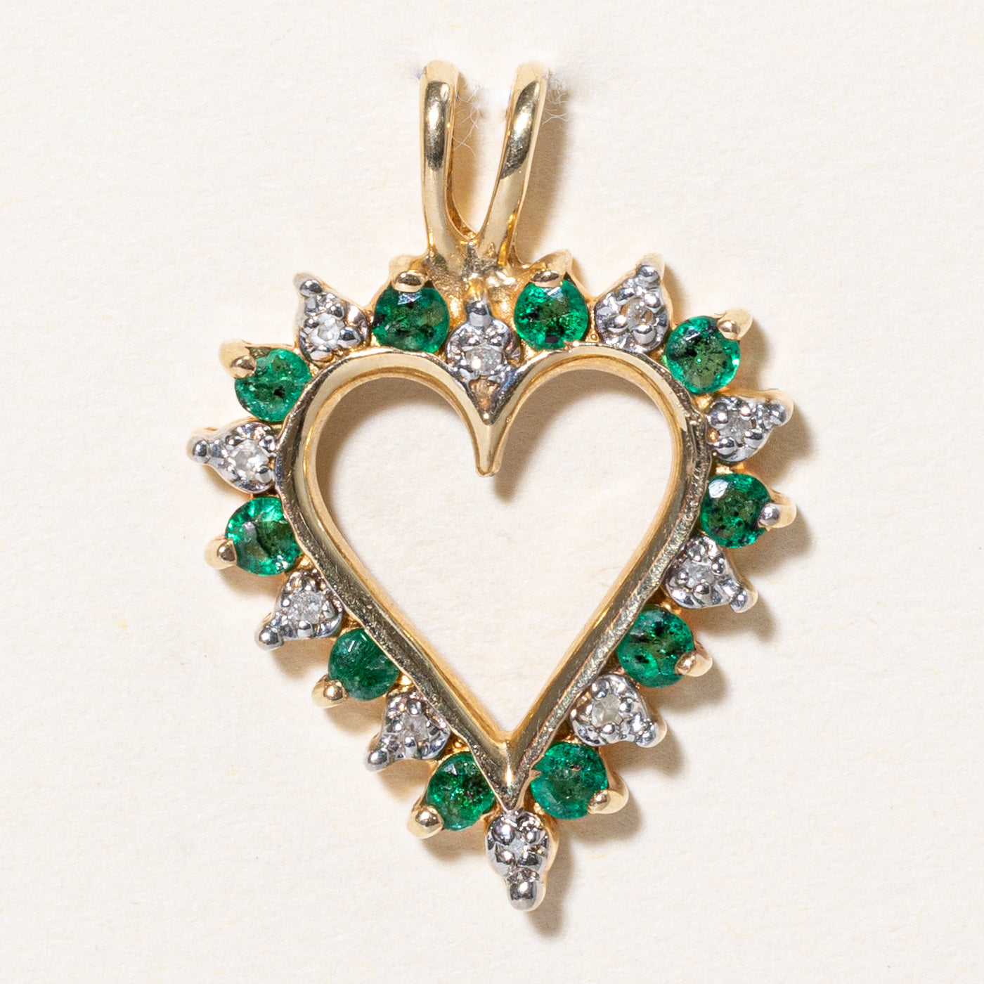 Emerald & Diamond Heart Shaped Pendant | 0.30ctw, 0.03ctw |