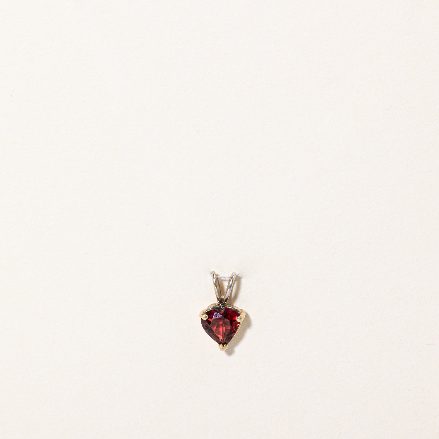 Garnet Heart Pendant | 0.70ct |