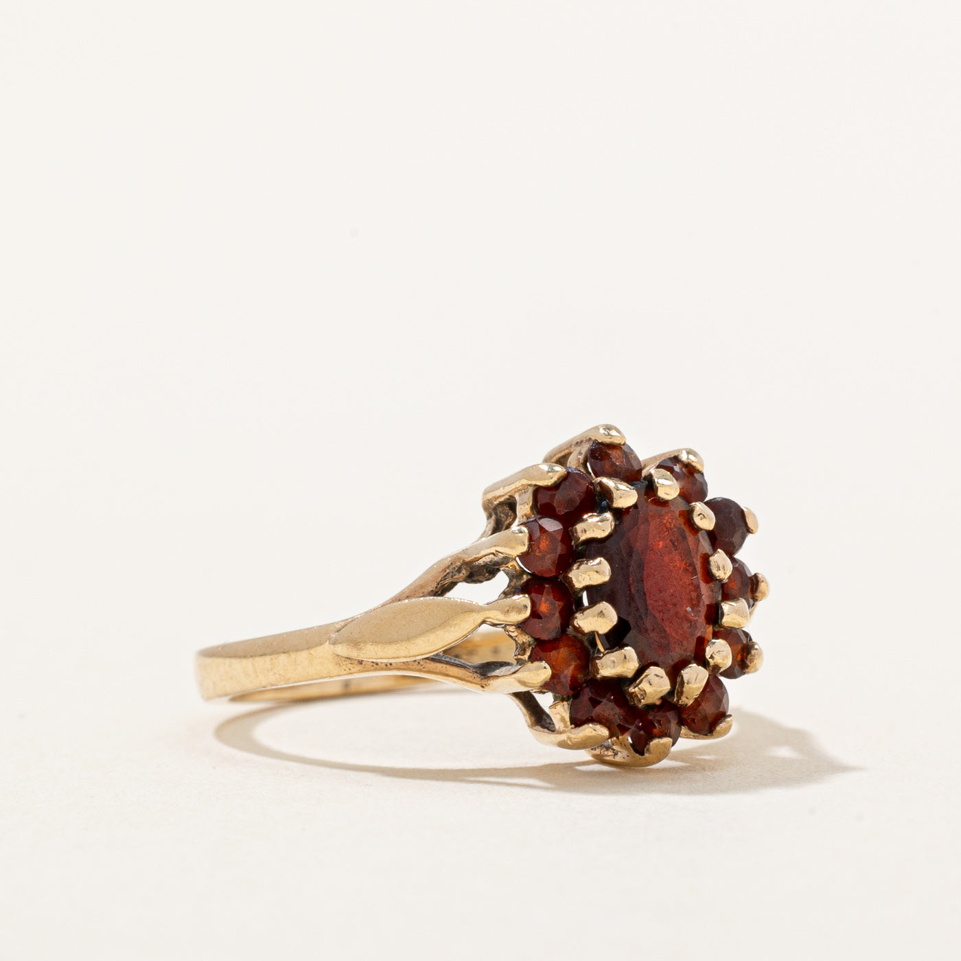 1976 Dublin Garnet Cocktail Ring | 1.20ctw | SZ 5.25 |