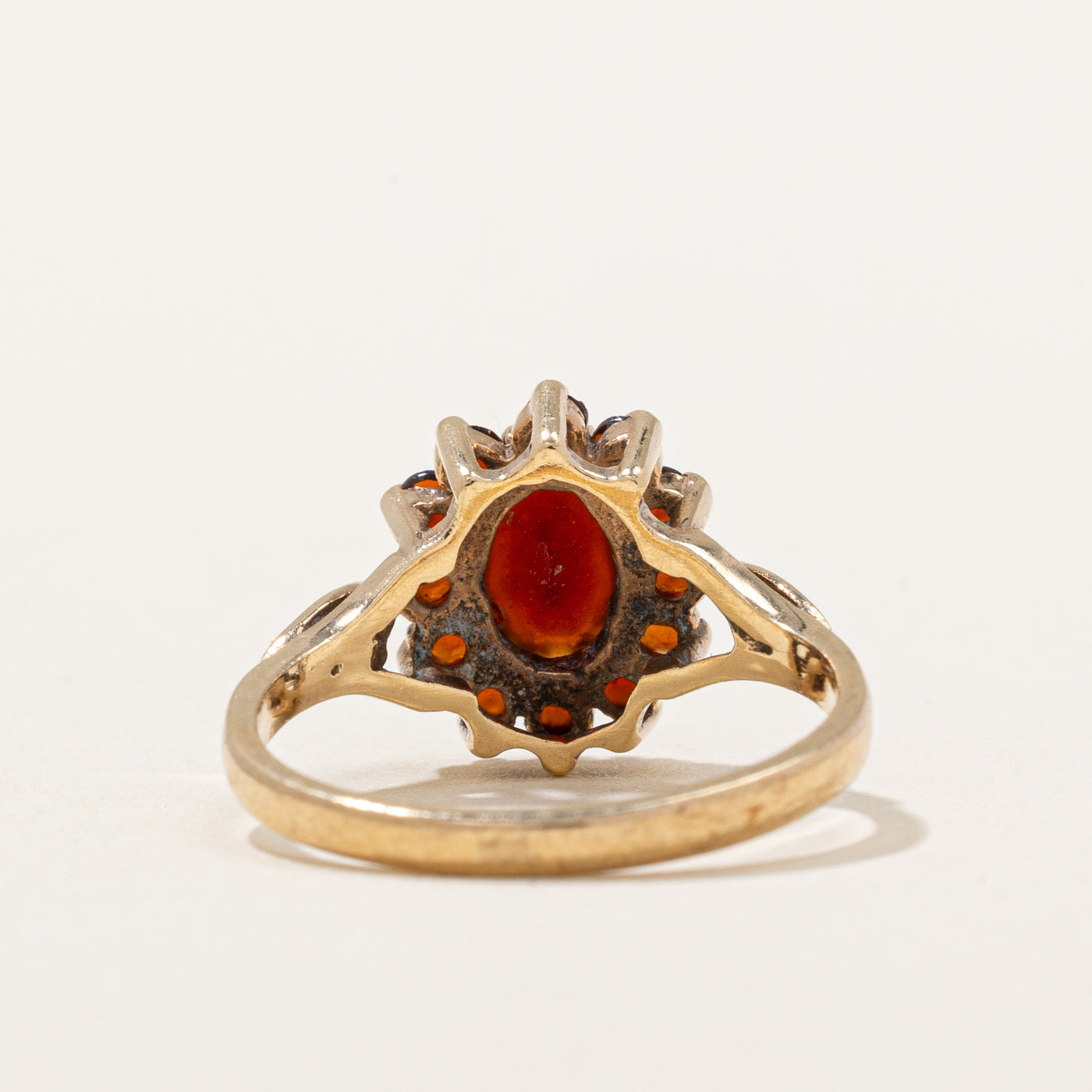 1976 Dublin Garnet Cocktail Ring | 1.20ctw | SZ 5.25 |