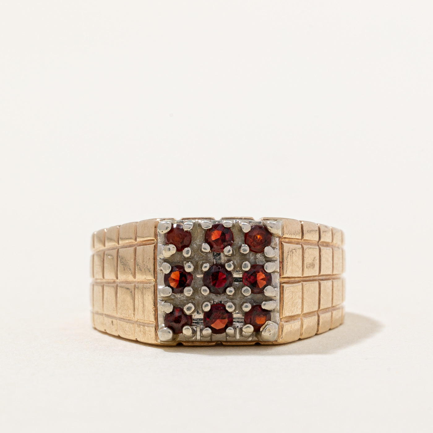 Garnet Cocktail Ring | 0.45ctw | SZ 7.25 |