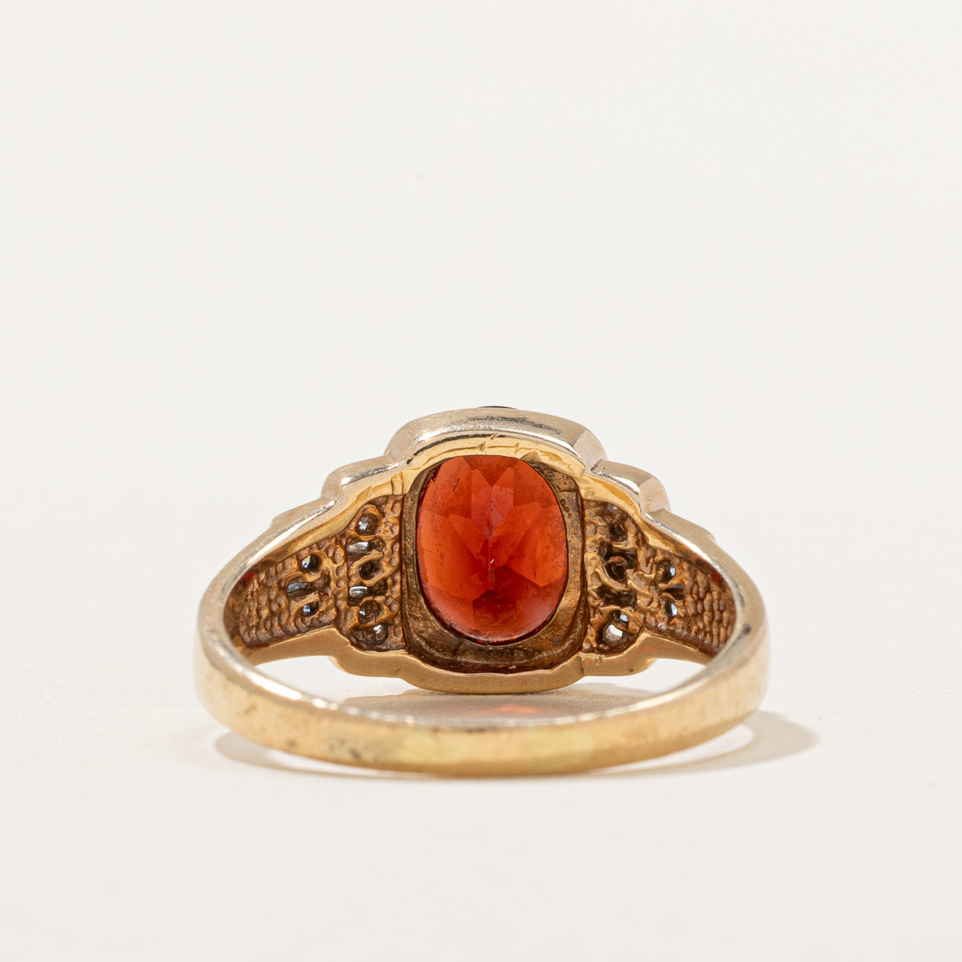 Garnet & Diamond Ring | 2.25ct, 0.10ctw | SZ 6.25 |