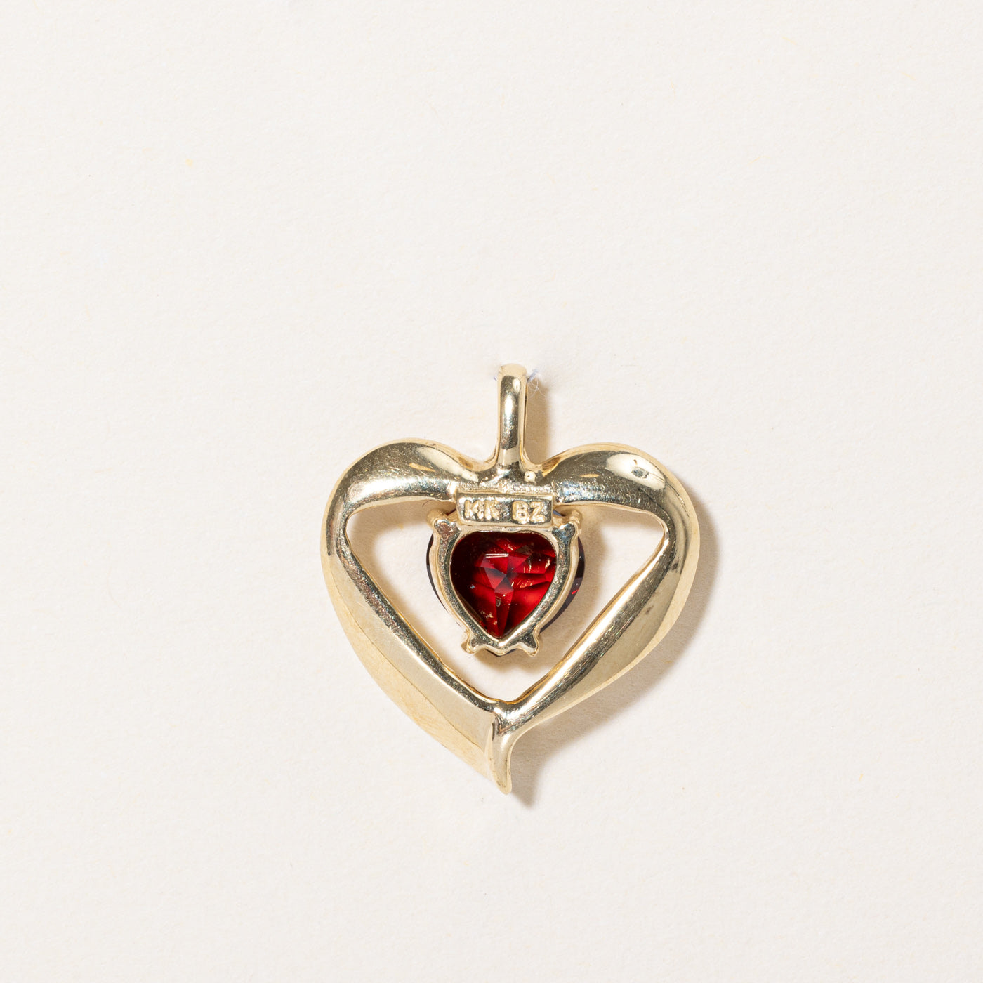 Garnet & Diamond Heart Pendant | 2.00ct, 0.02ct |