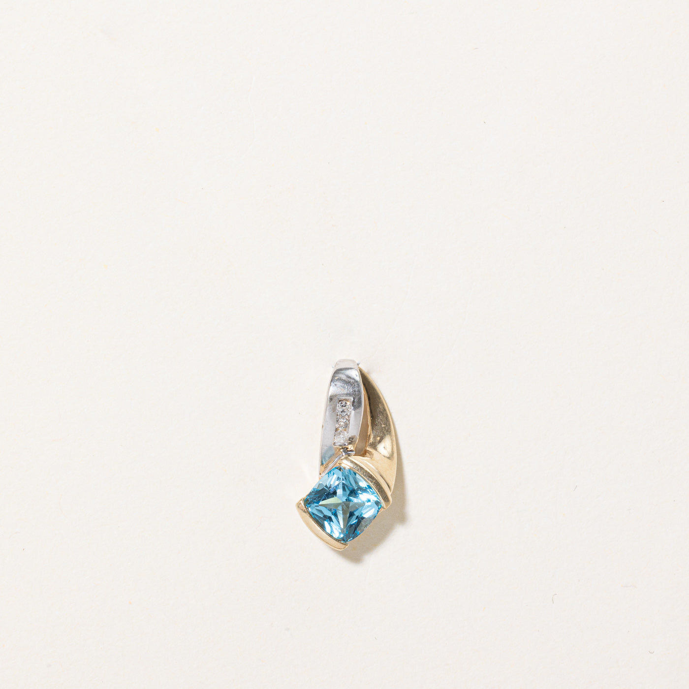 Blue Topaz & Diamond Pendant | 1.25ct, 0.03ctw |