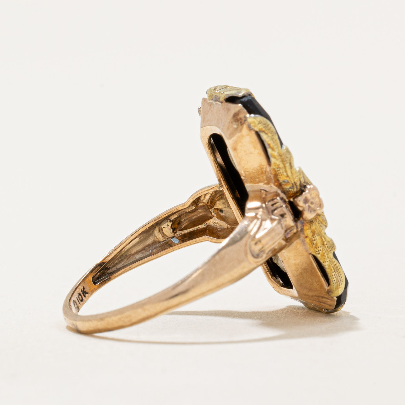Onyx & Diamond Free Masons Ring | 4.75ct, 0.01ct | SZ 4.5 |