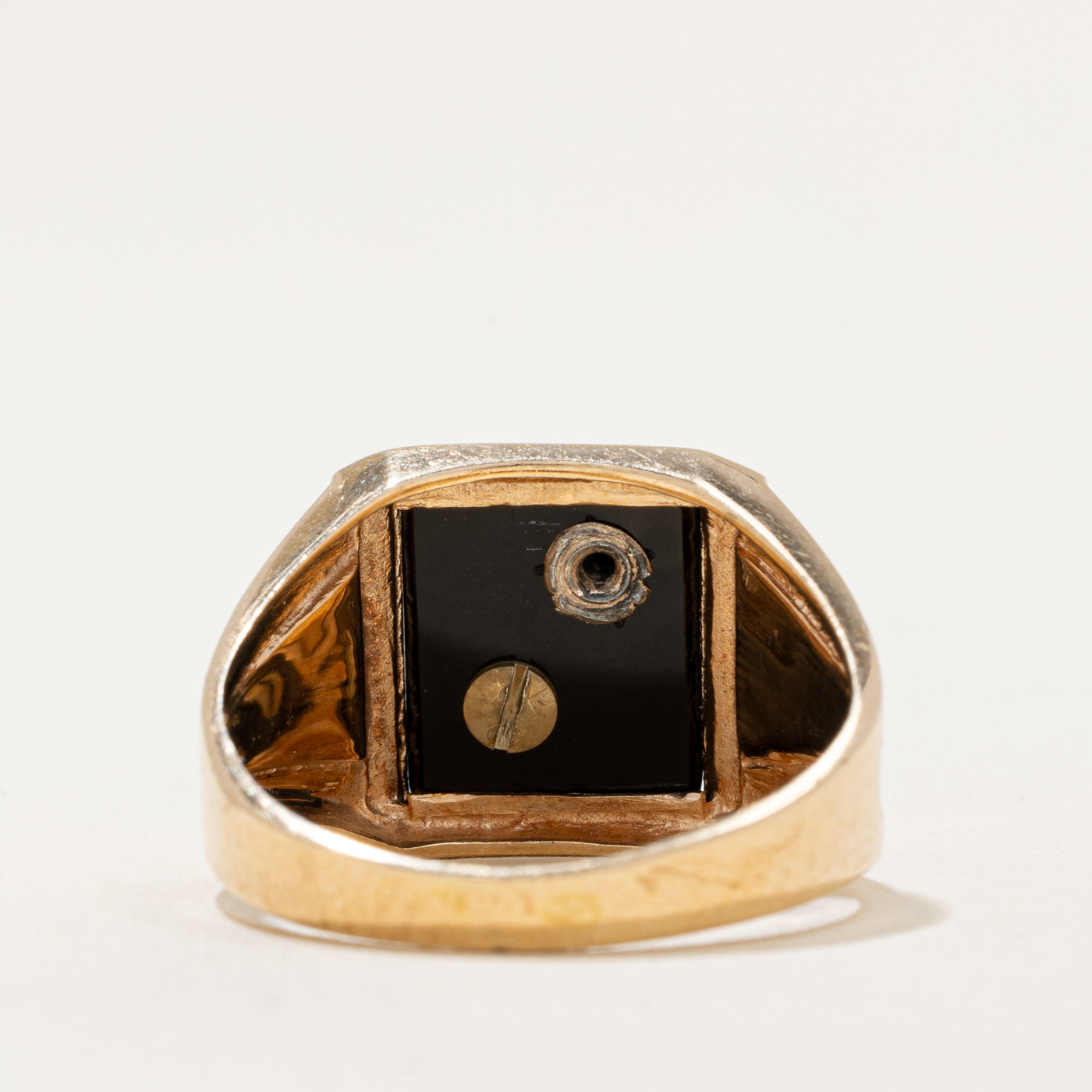 Onyx & Diamond 'W' Signet Ring | 4.00ct, 0.005ct | SZ 9 |