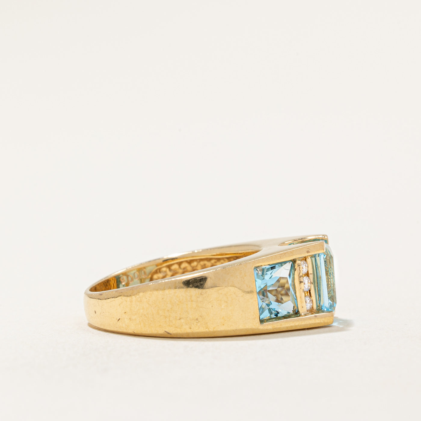 Blue Topaz & Diamond Cocktail Ring | 2.00ctw, 0.06ctw | SZ 5.5 |