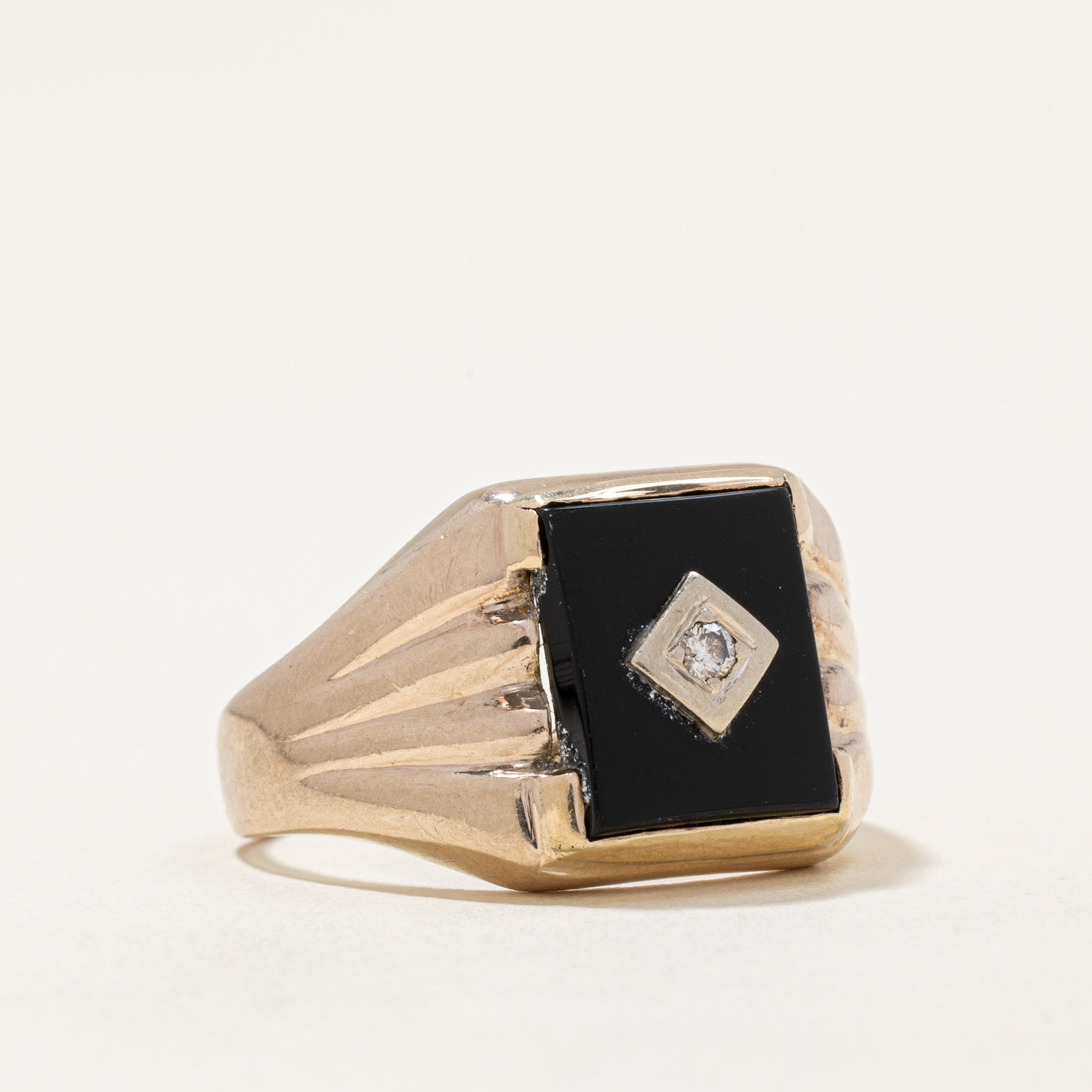 Onyx & Diamond Signet Ring | 3.60ct, 0.04ct | SZ 10.75 |