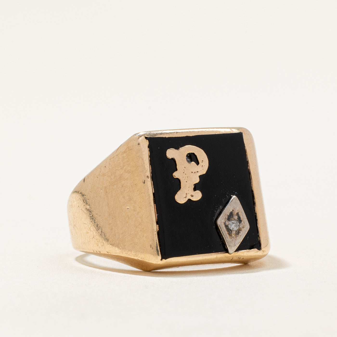 Black Onyx & Diamond 'P' Signet Ring | 5.30ct, 0.01ct | SZ 7.5 |