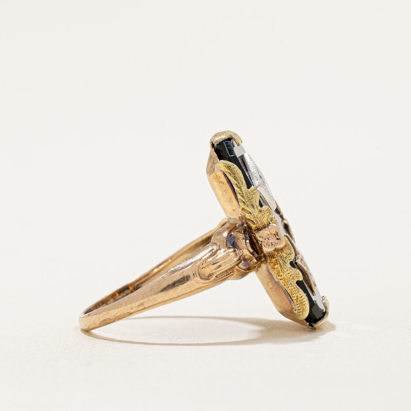 Onyx & Diamond Free Masons Ring | 4.75ct, 0.01ct | SZ 4.5 |