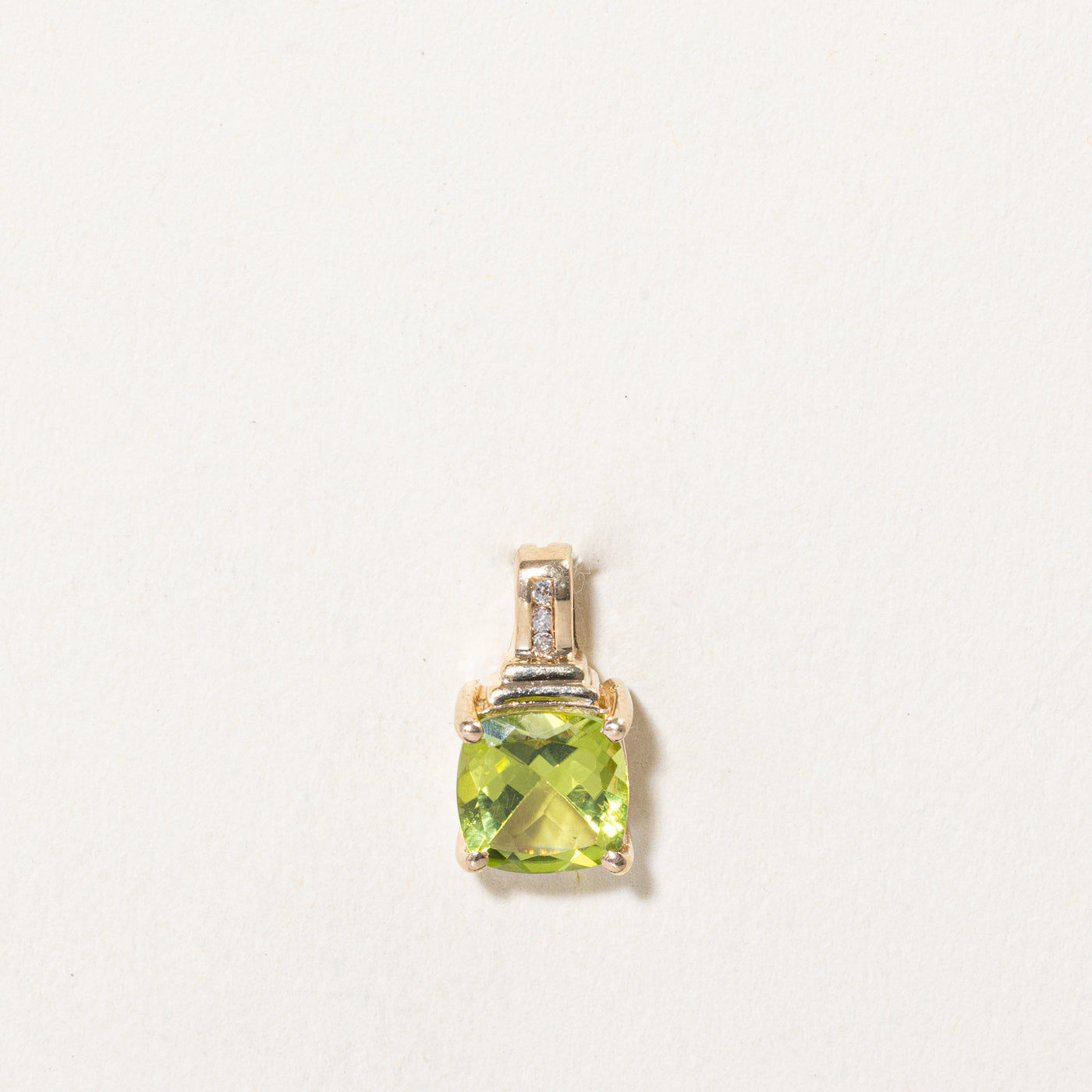 Peridot & Diamond Pendant | 1.40ct, 0.01ctw |